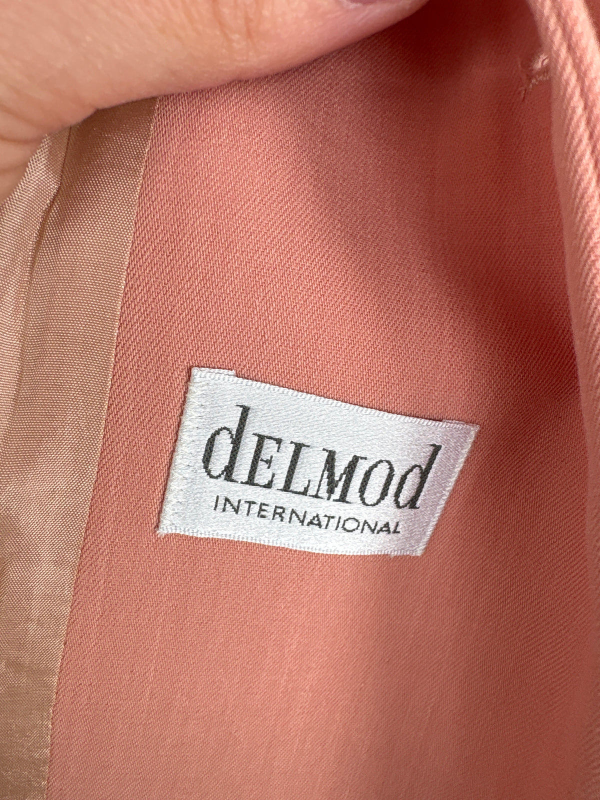 Sacou vintage luxury Delmod din lana extrafina cu revere late și închidere dublă