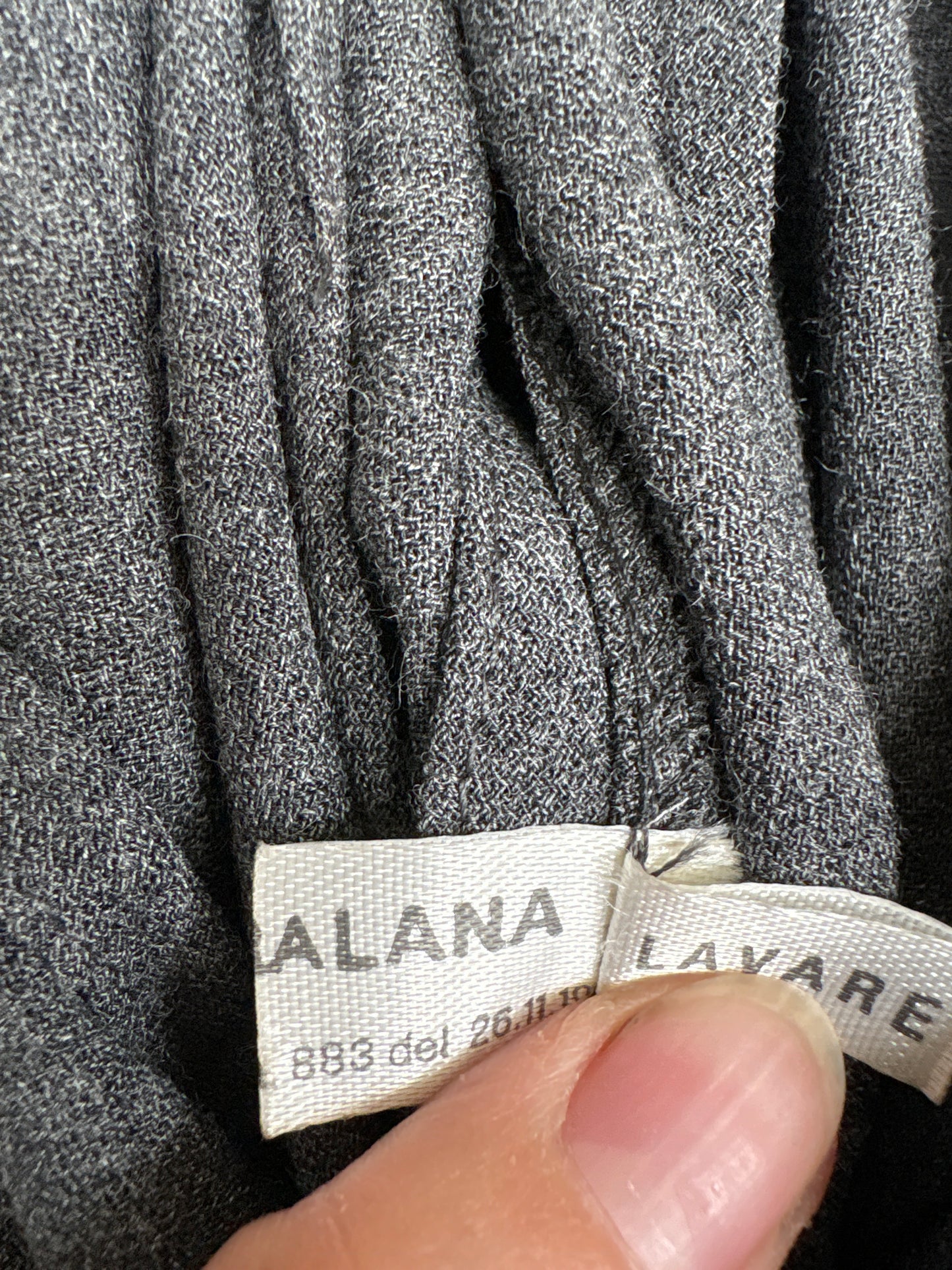 Fustă italiană din lana extrafina în bie cu talie ultra înaltă marcată