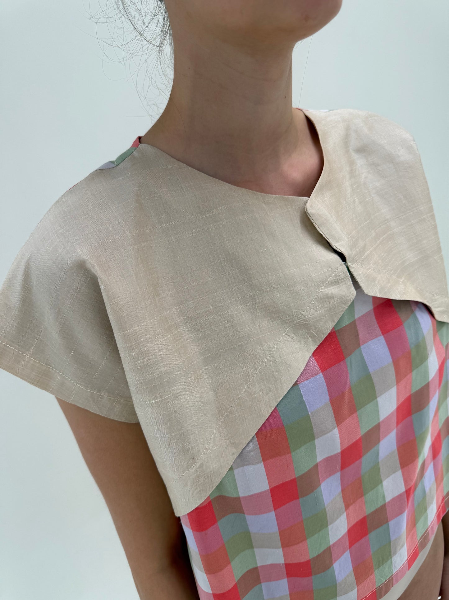 Top în croi retro modern din mătase naturală dupioni