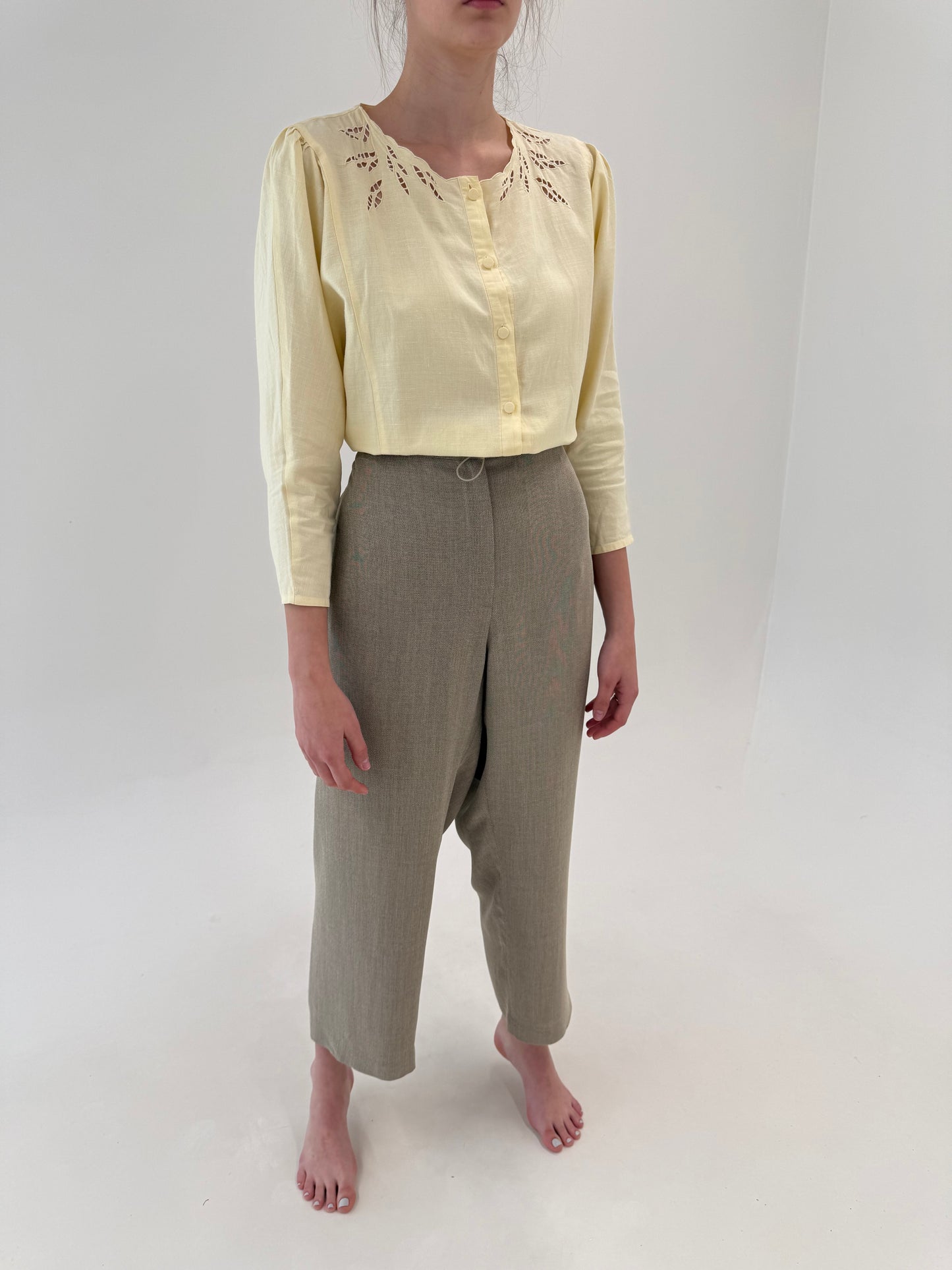Pantaloni camel din pânză cu talie ultra înaltă