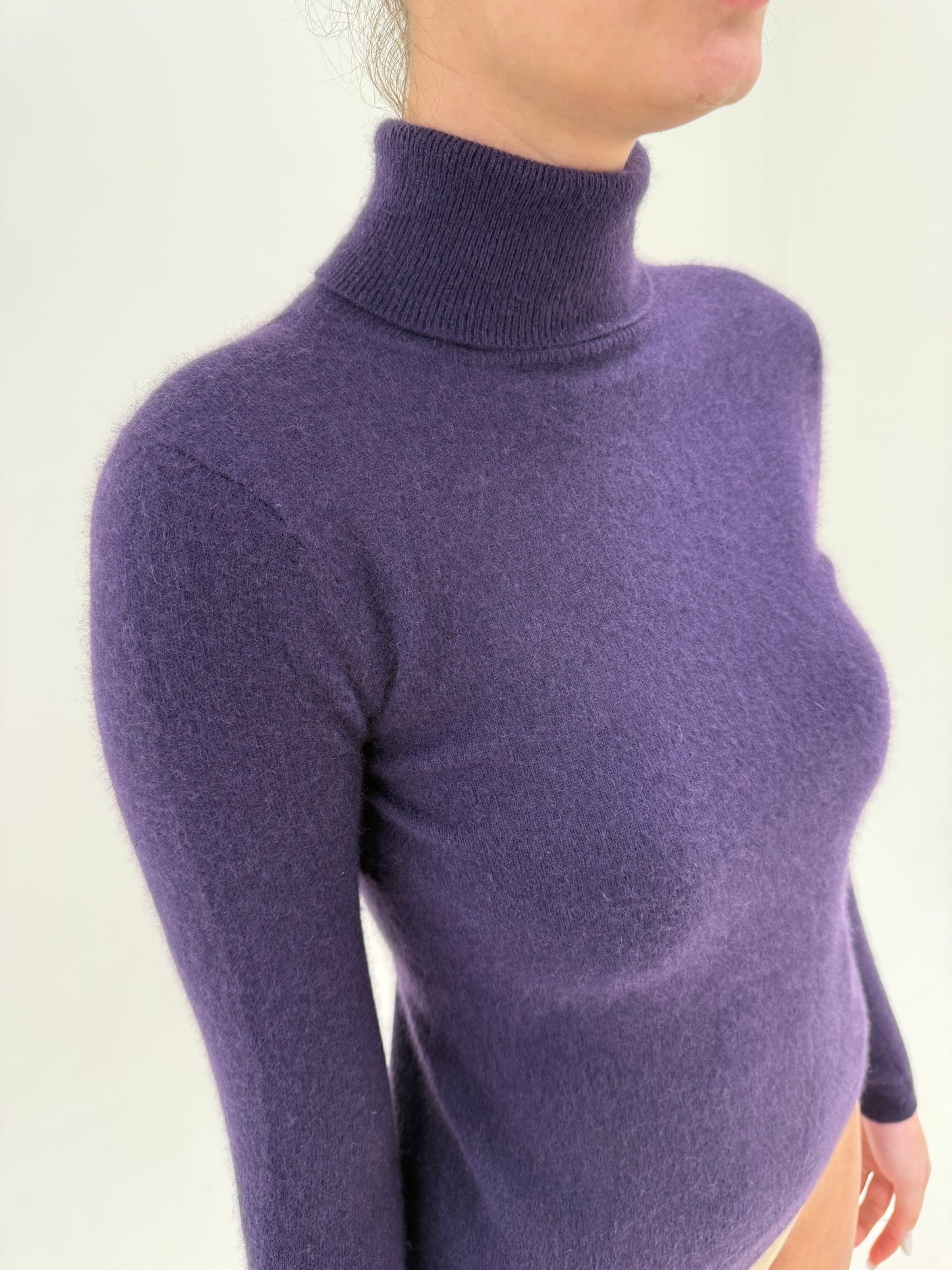 Maleta din cașmir multiply aubergine în croi cambrat