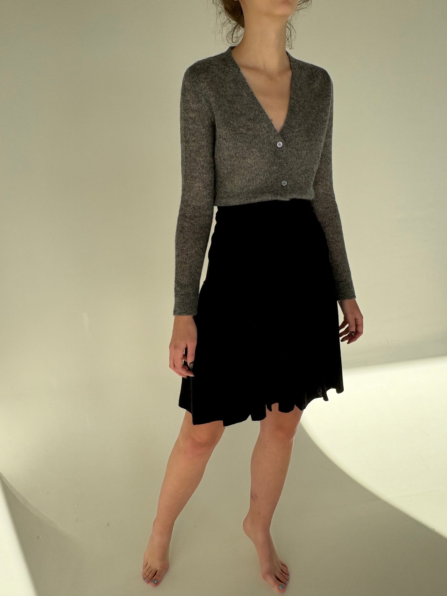 Fustă charcoal gray plisata din tricot de lana extrafina