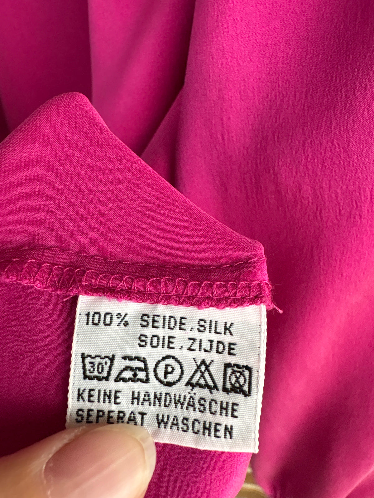Cămașa vintage magenta din mătase naturală satibata în croi minimalist amplu