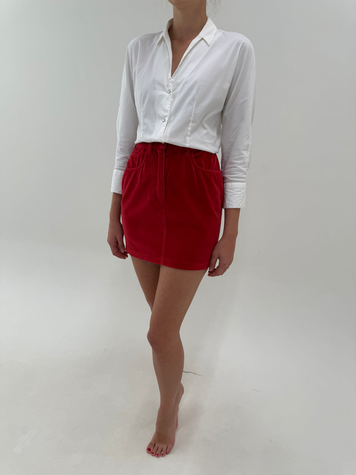 Fustă mini Moschino din catifea cherry red cu talie ultra înaltă