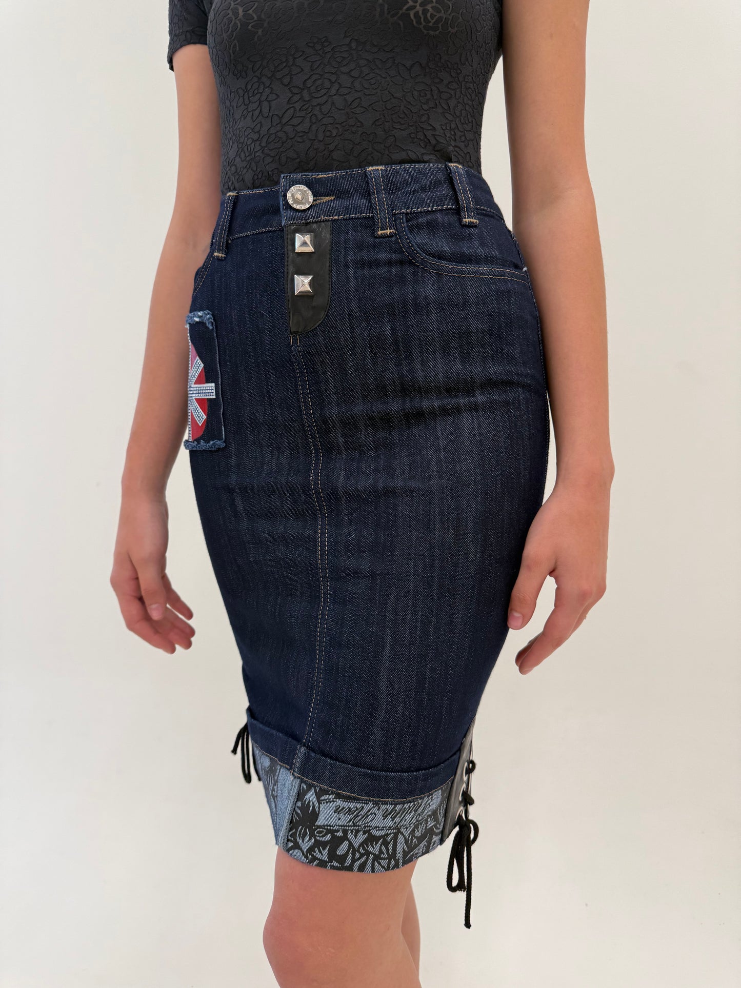 Fustă din jeans ultra luxury Philipp Plein ușor modelatoare