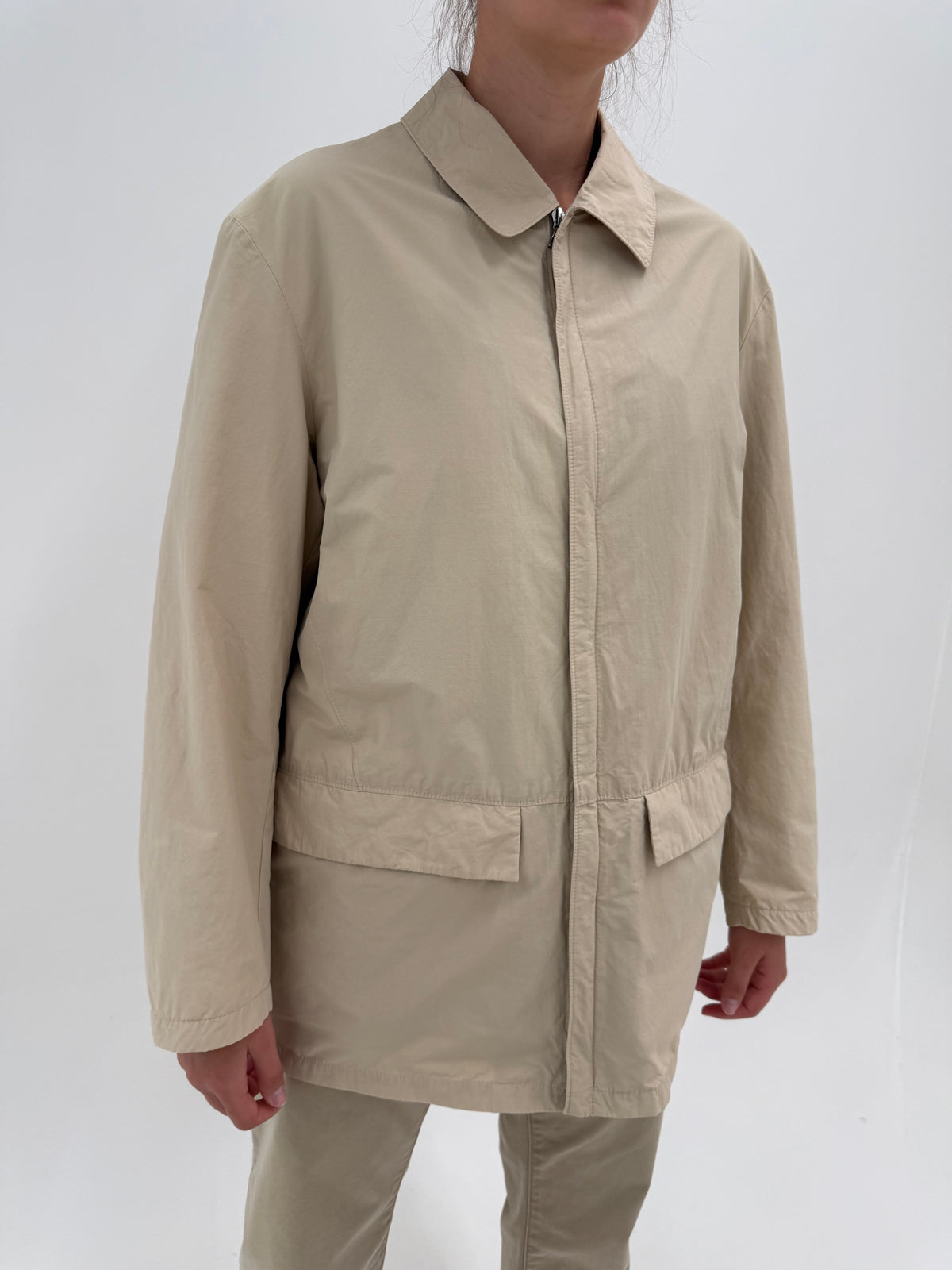 Trebch Hugo Boss clasic camel impermeabil