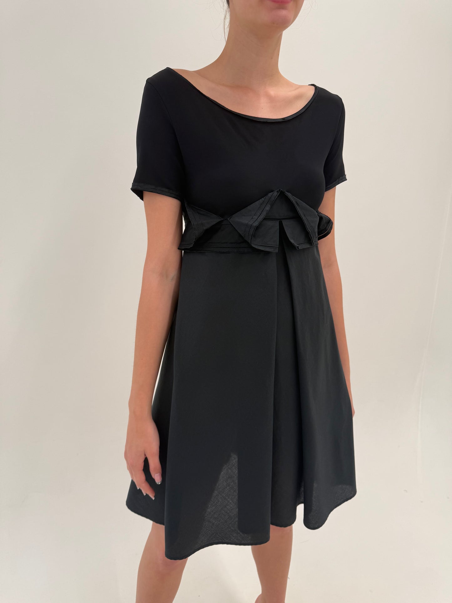 LBD Fendi în croi atemporal ultra confort