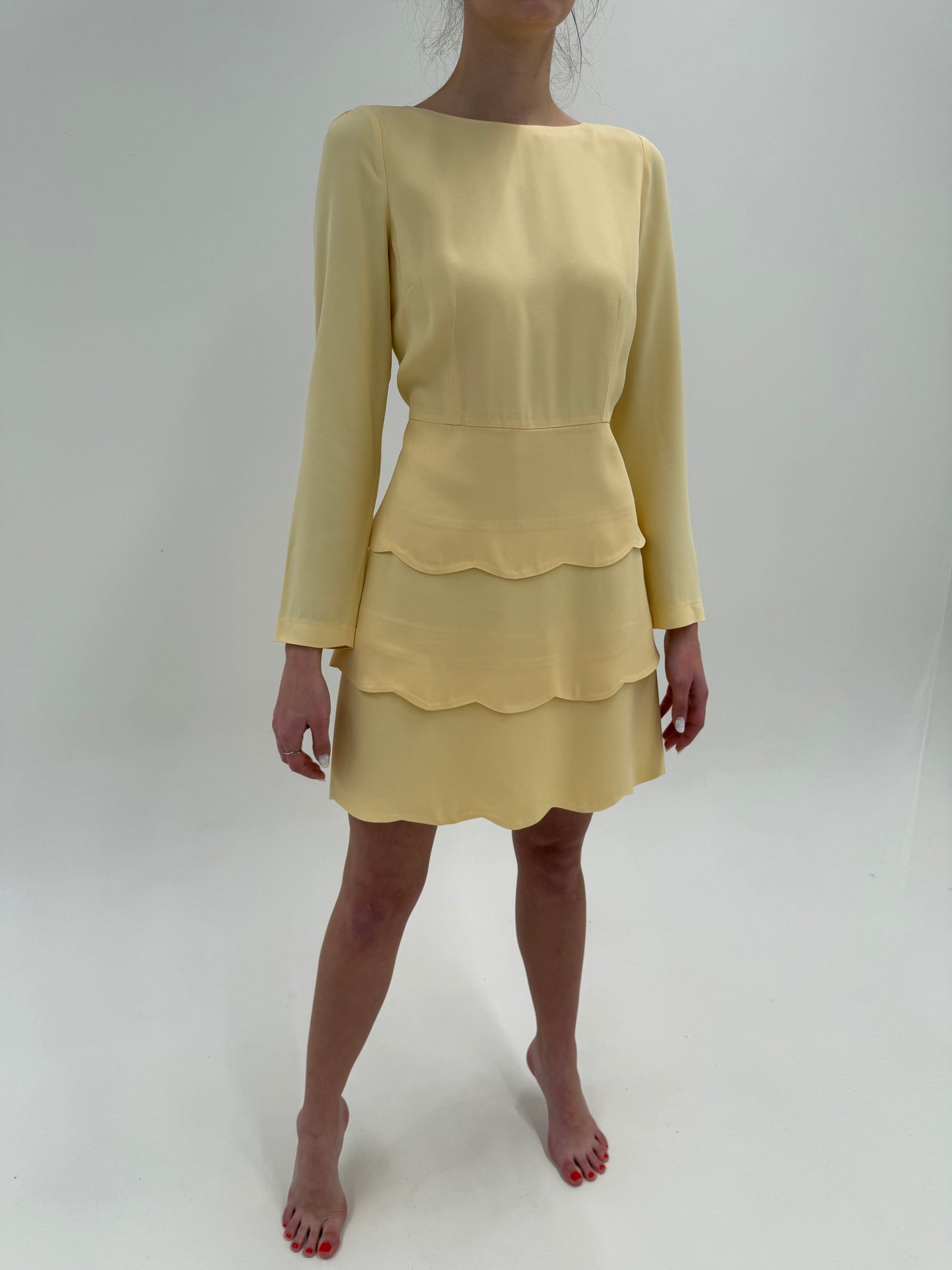 Rochie super premium italiană butter yellow cu talie marcată în croi chic