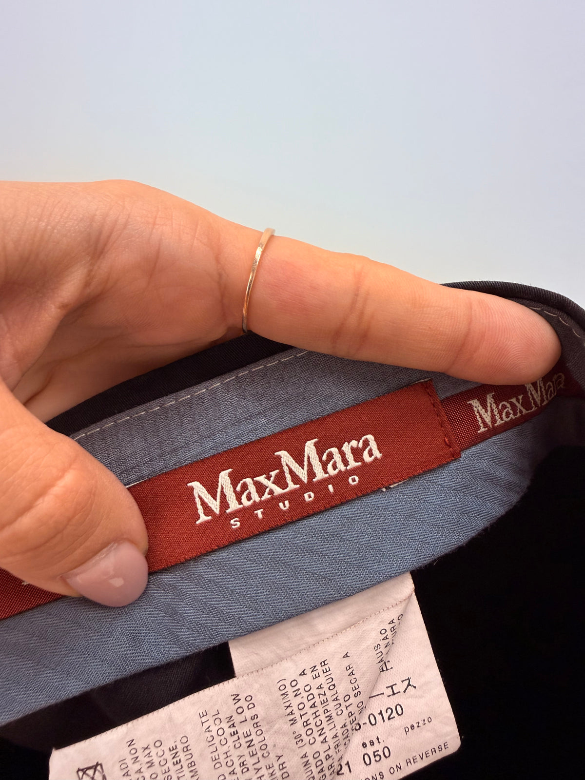 Pantaloni business tall Max Mara negri în croi clasic ultra confort
