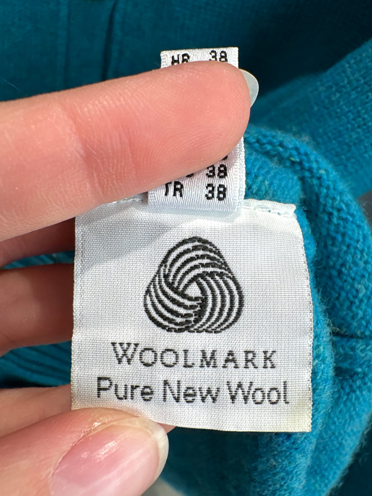 Cardigan real blue din lana extrafina pura certificată