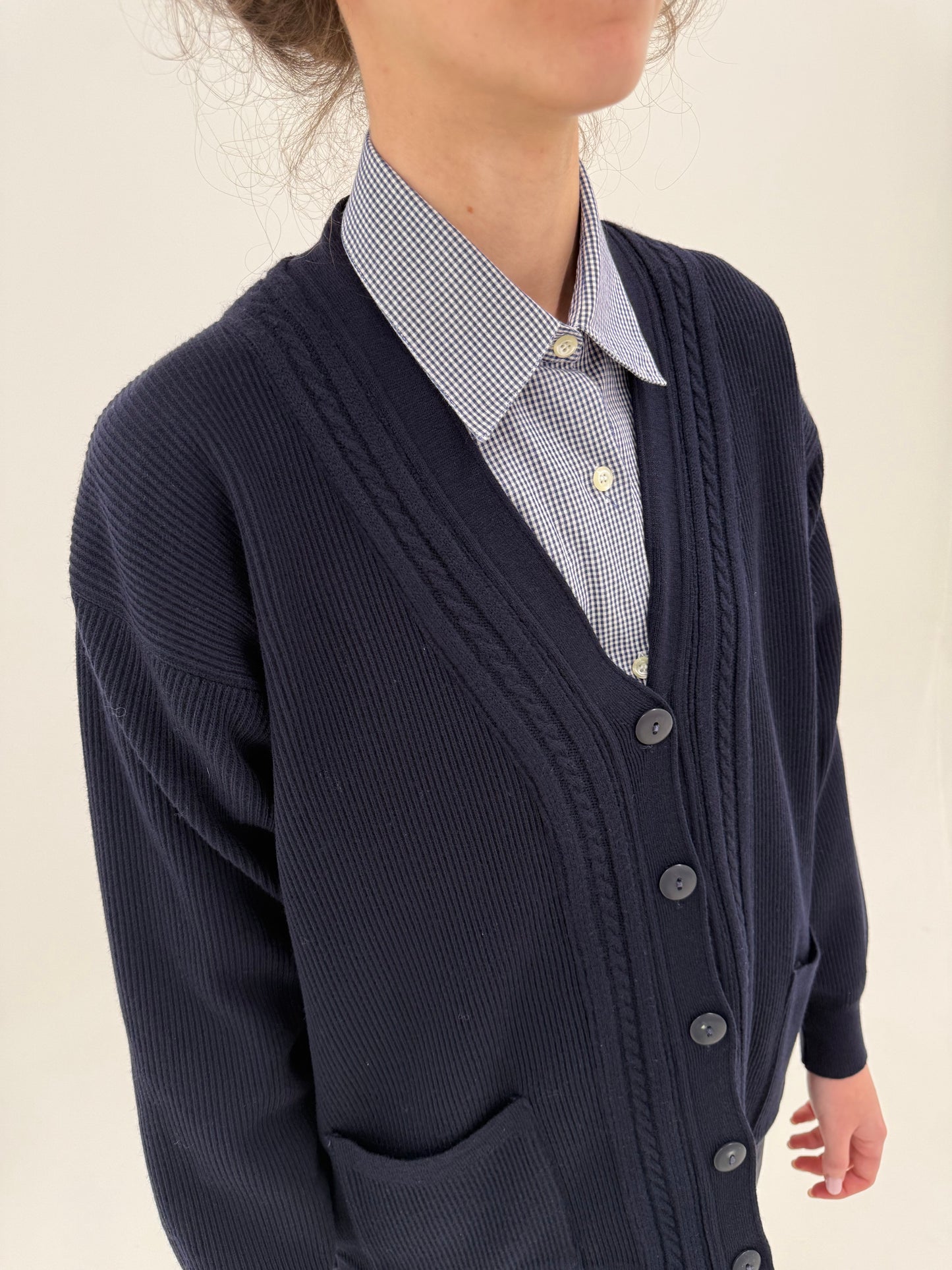 Cardigan gros din lana extrafina de gramaj mare cu manșete îngustate