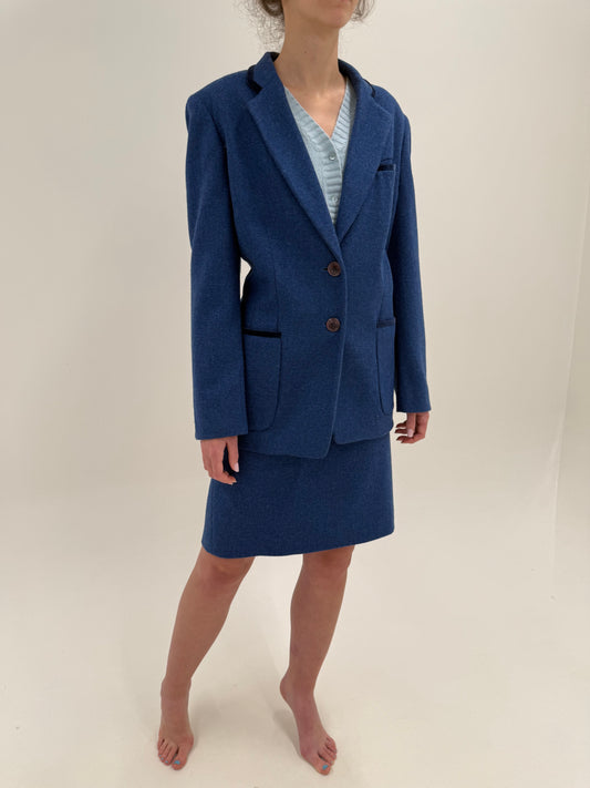 Costum high end italian din tweed de lana extrafina