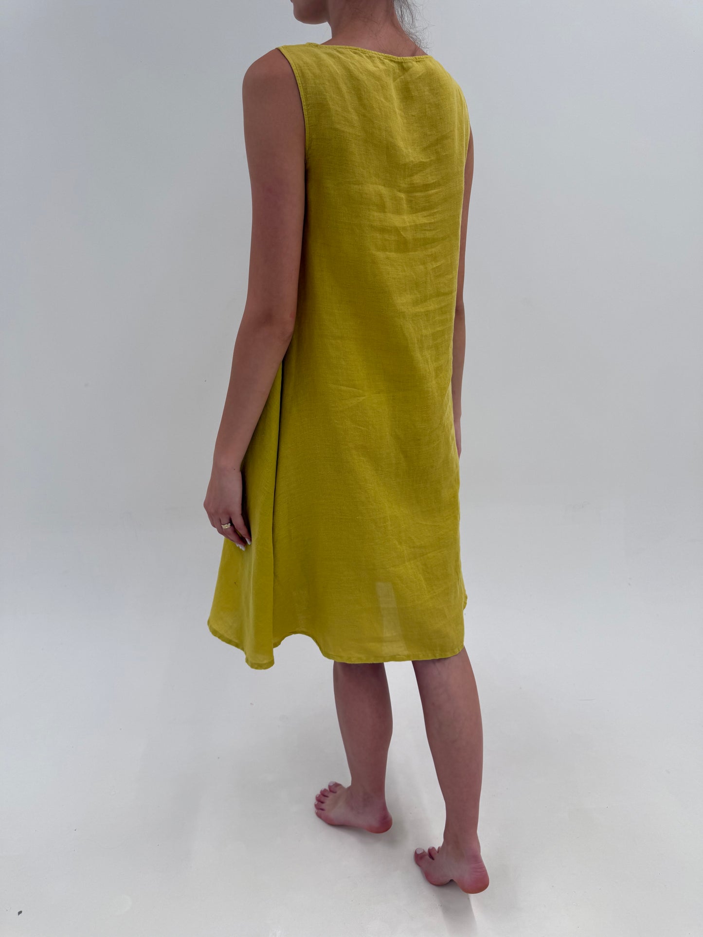Rochie italiană chartreuse din in premium cu buzunare în croi minimalist