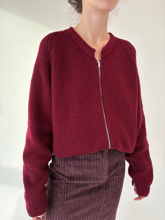 Jacheta burgundy din tricot super gros de lana cu influențe sport