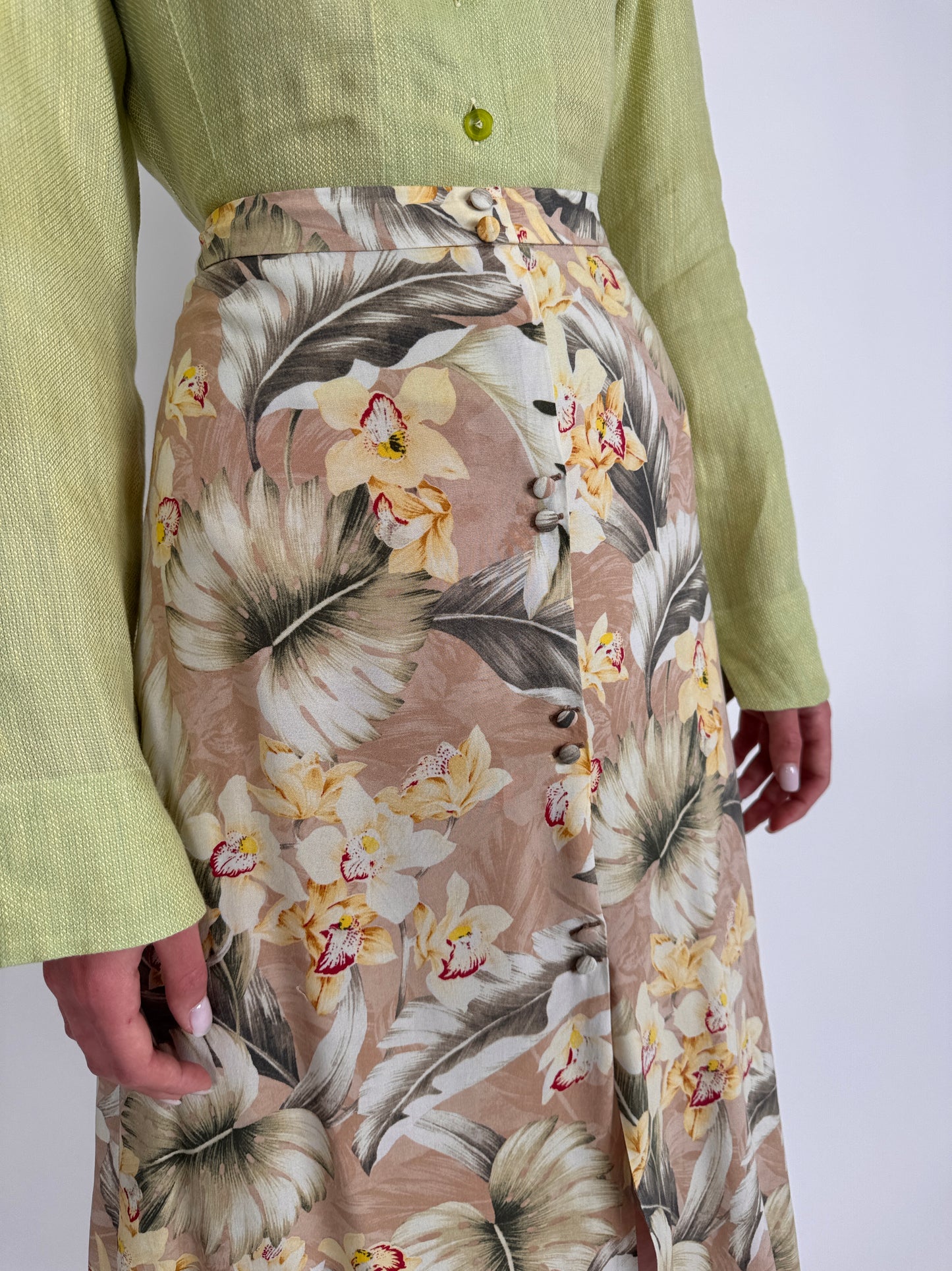 Fustă nude cu print superb organic în culori pudrate cu talie ultra înaltă