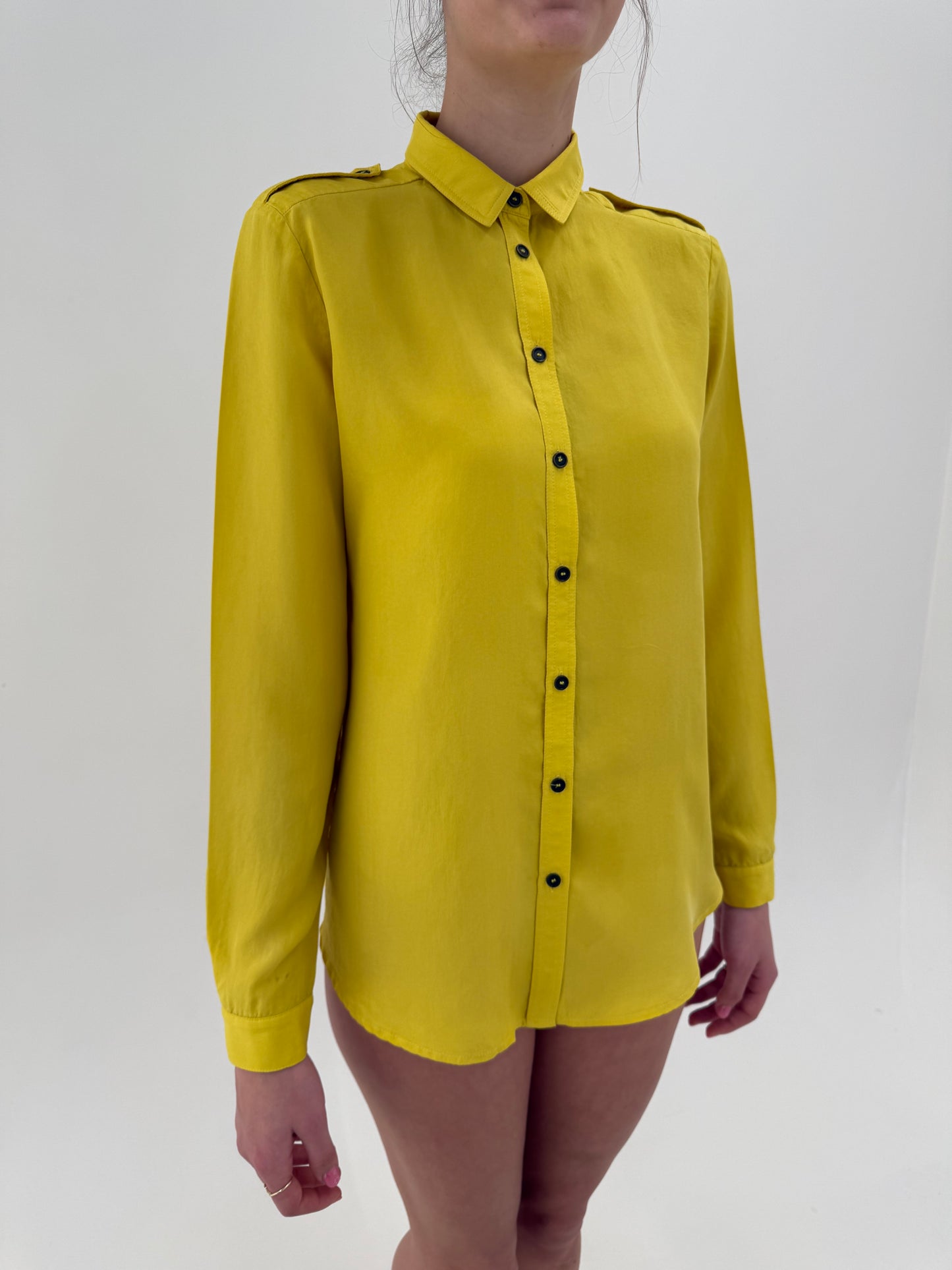 Cămașa Burberry din mătase naturală mată  lemon yellow