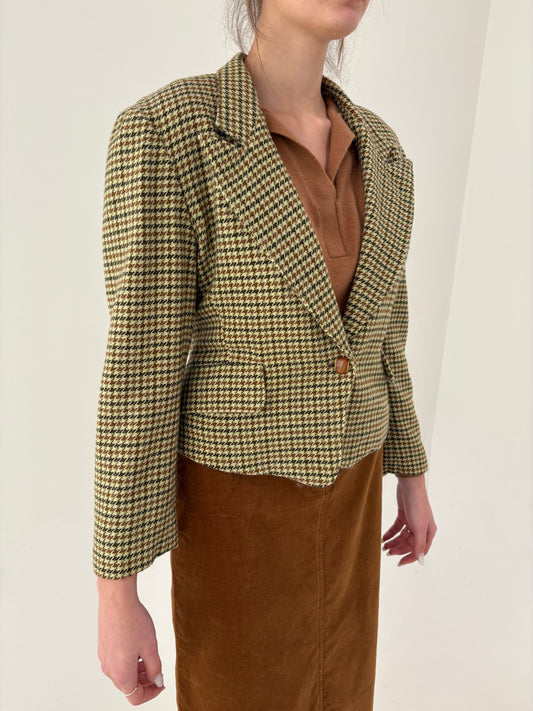 Sacou camel cambrat în carouri pied de coq cu umeri accentuați și talie marcată