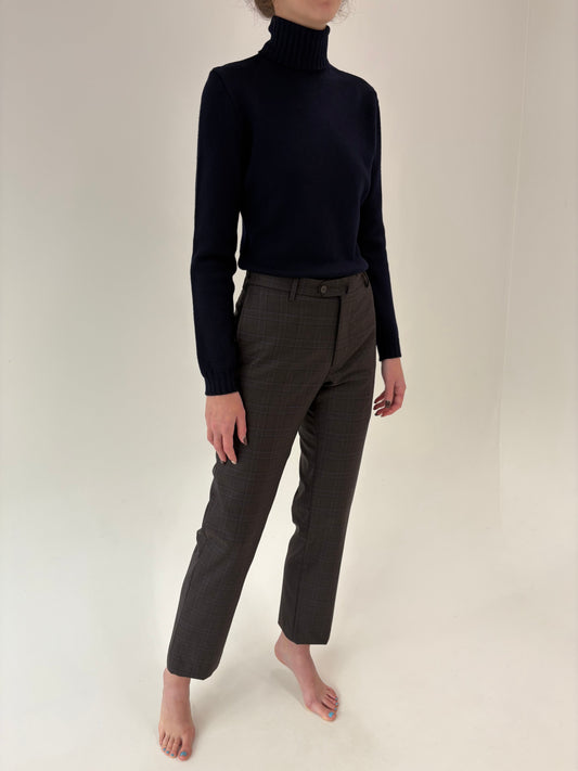 Pantaloni chocolate brown din lana extrafina în carouri