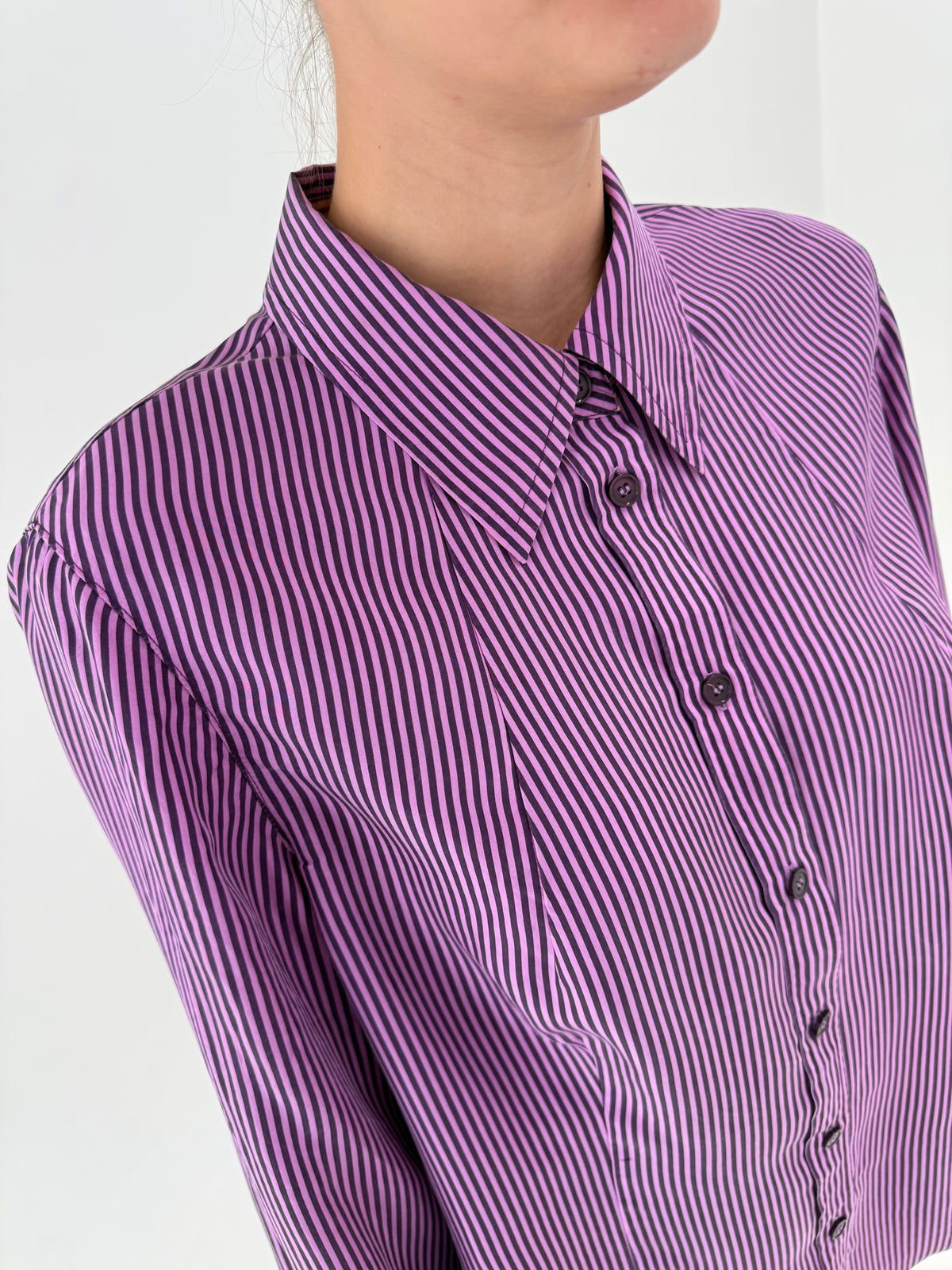 Cămașa din twill plin de mătase naturală cu dungi dark violet