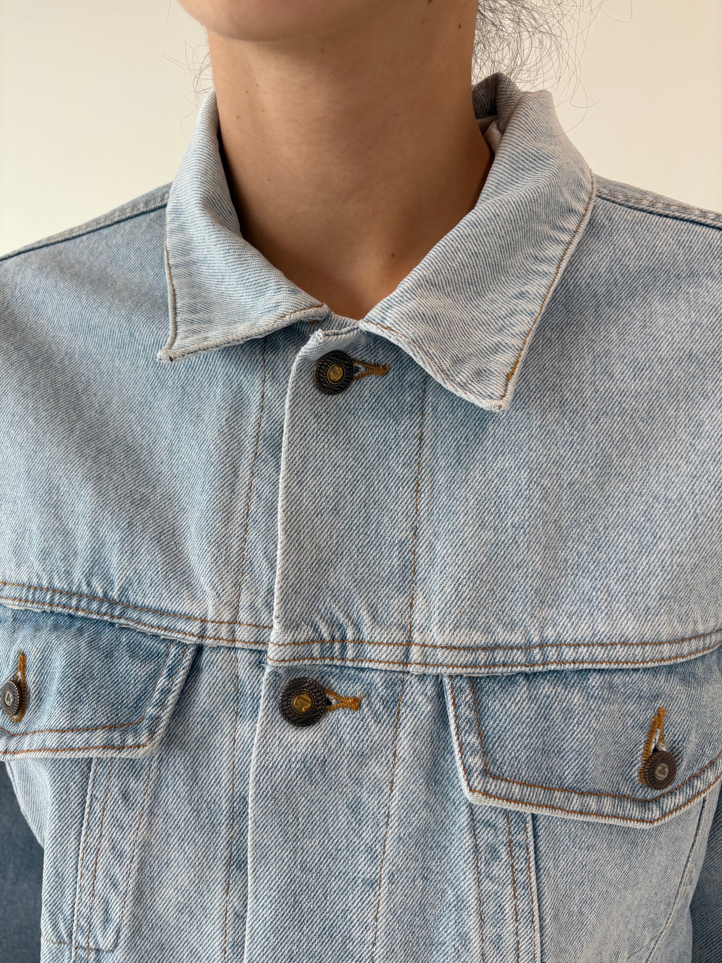 Geacă old vintage anii 80 din jeans tall