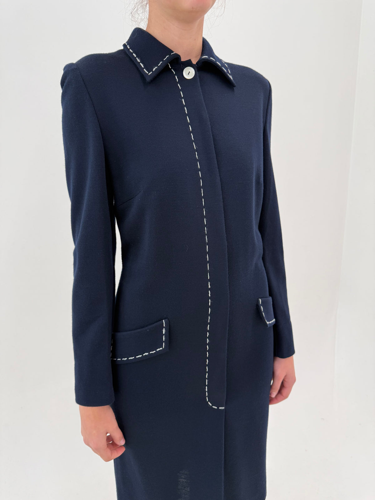 Rochie din tricot de lana extrafina midi cu cusături decorative