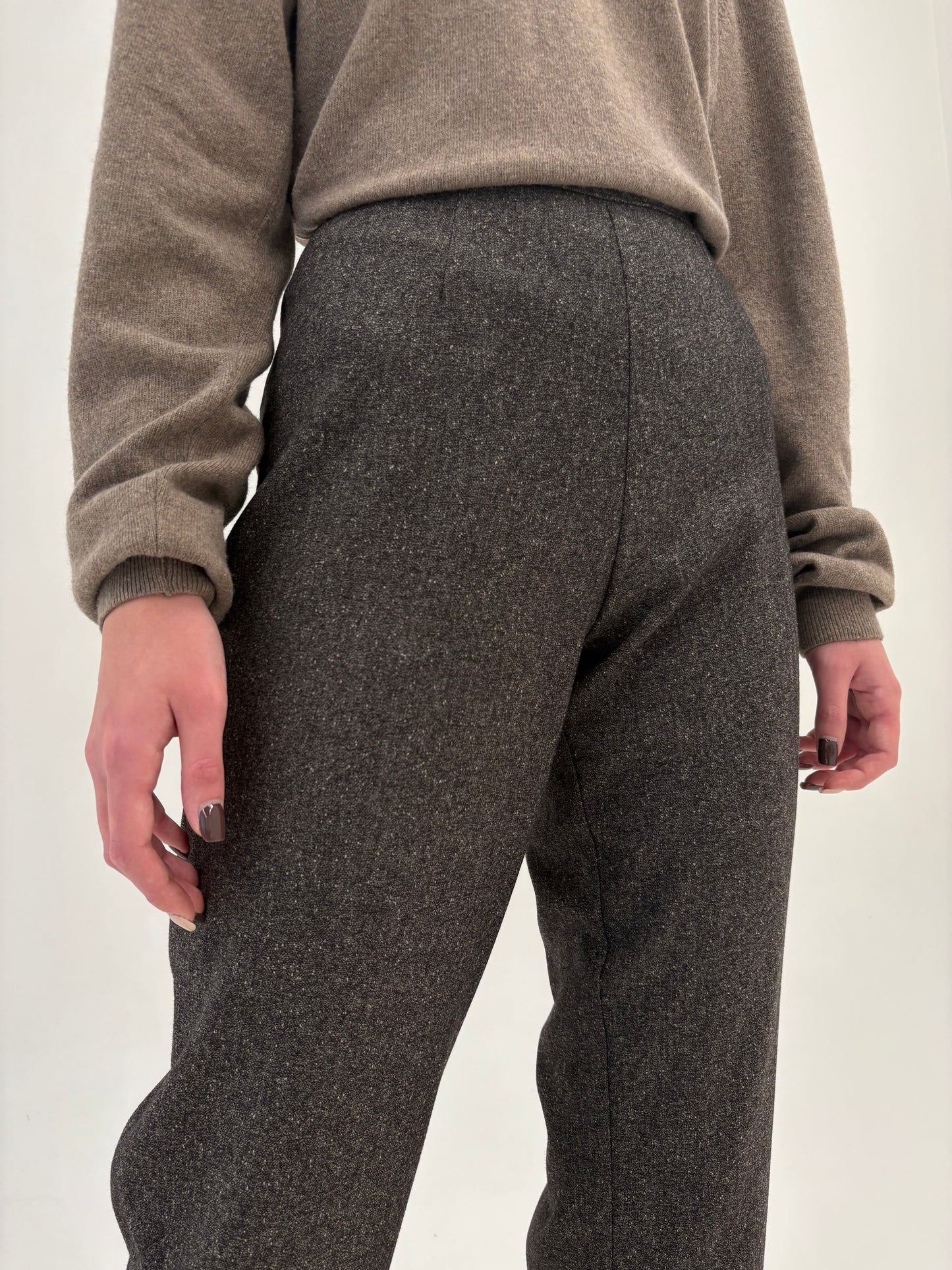 Pantaloni din stofă strech cu inserții ivoire și Sage green din mix de lana