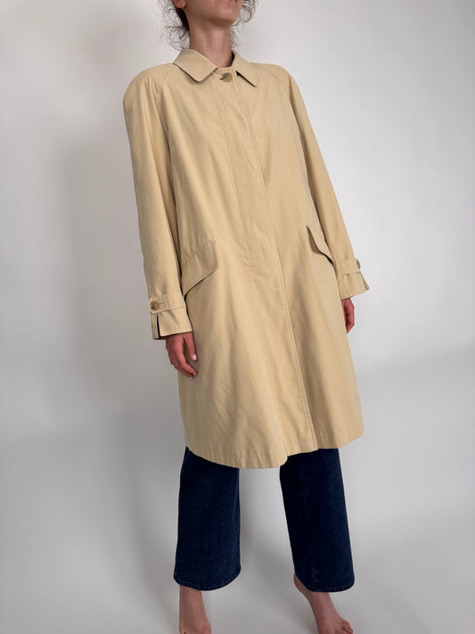Trench light nude în croi clasic