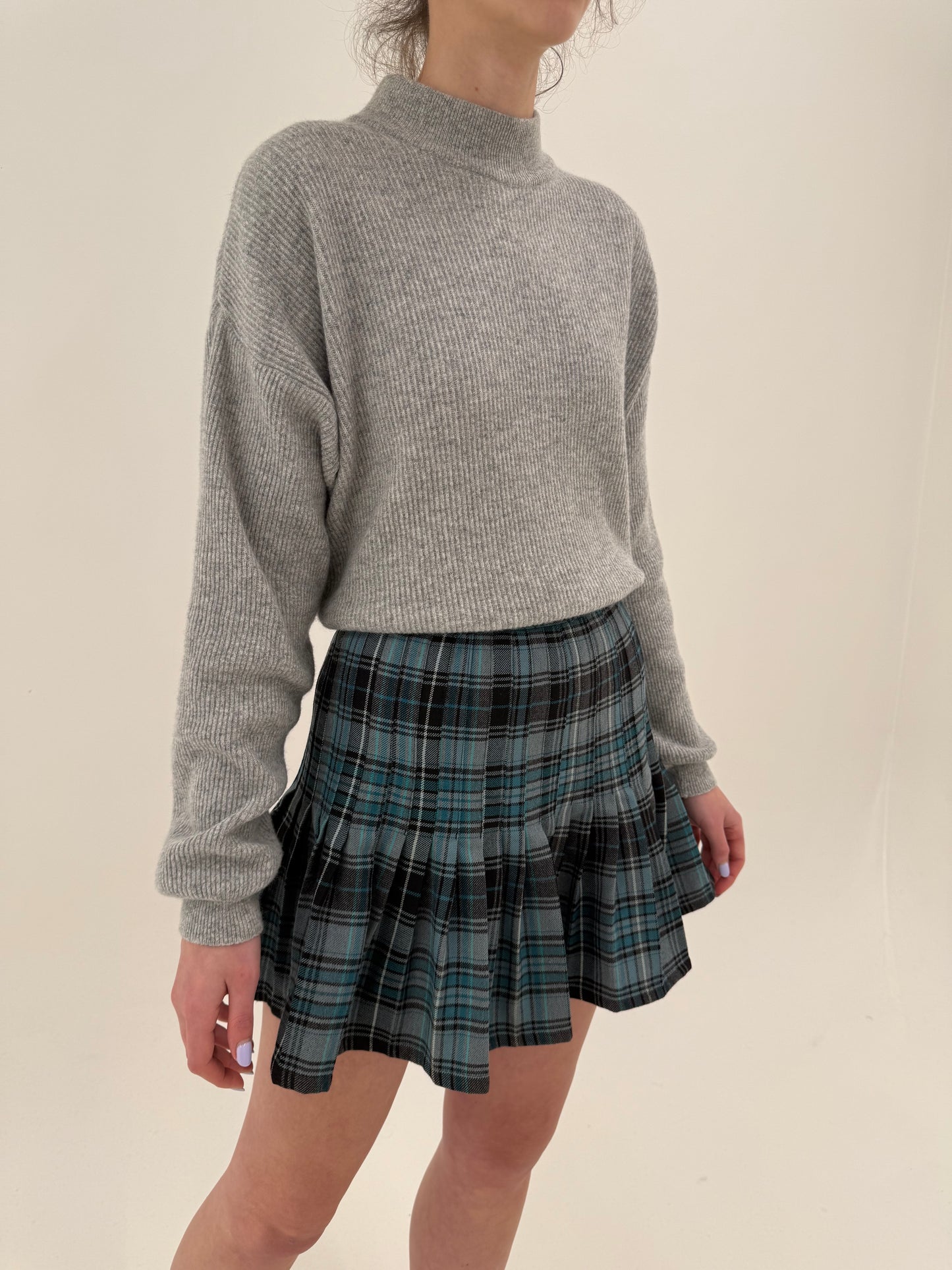 Fustă mini plisată cu talie ultra înaltă din lana extrafina în carouri