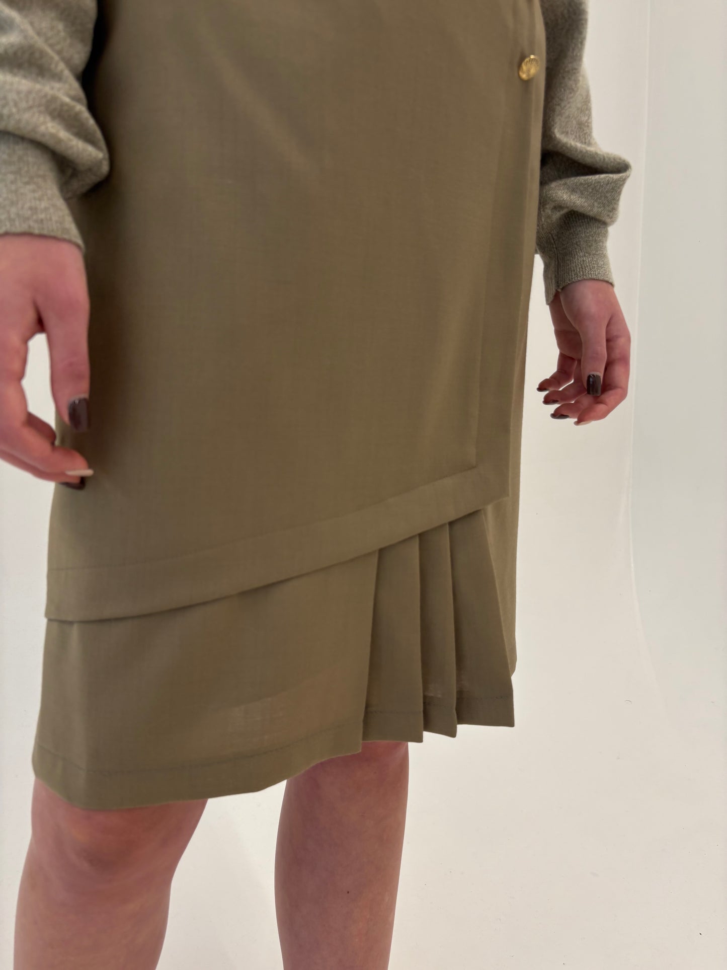 Fustă luxury italiană în croi chic din lana pura extrafina certificată