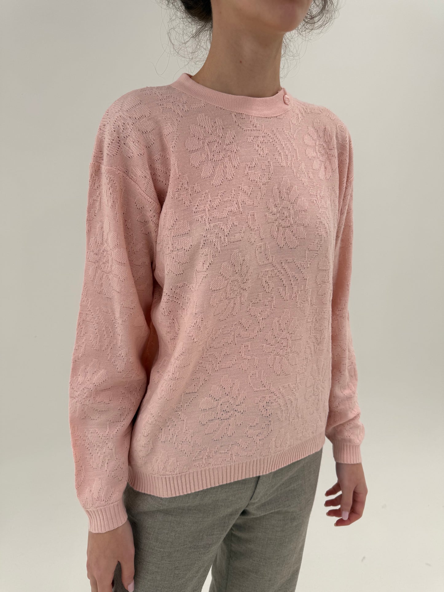 Pulover vinatge dantelat roz pudrat din lana extrafina