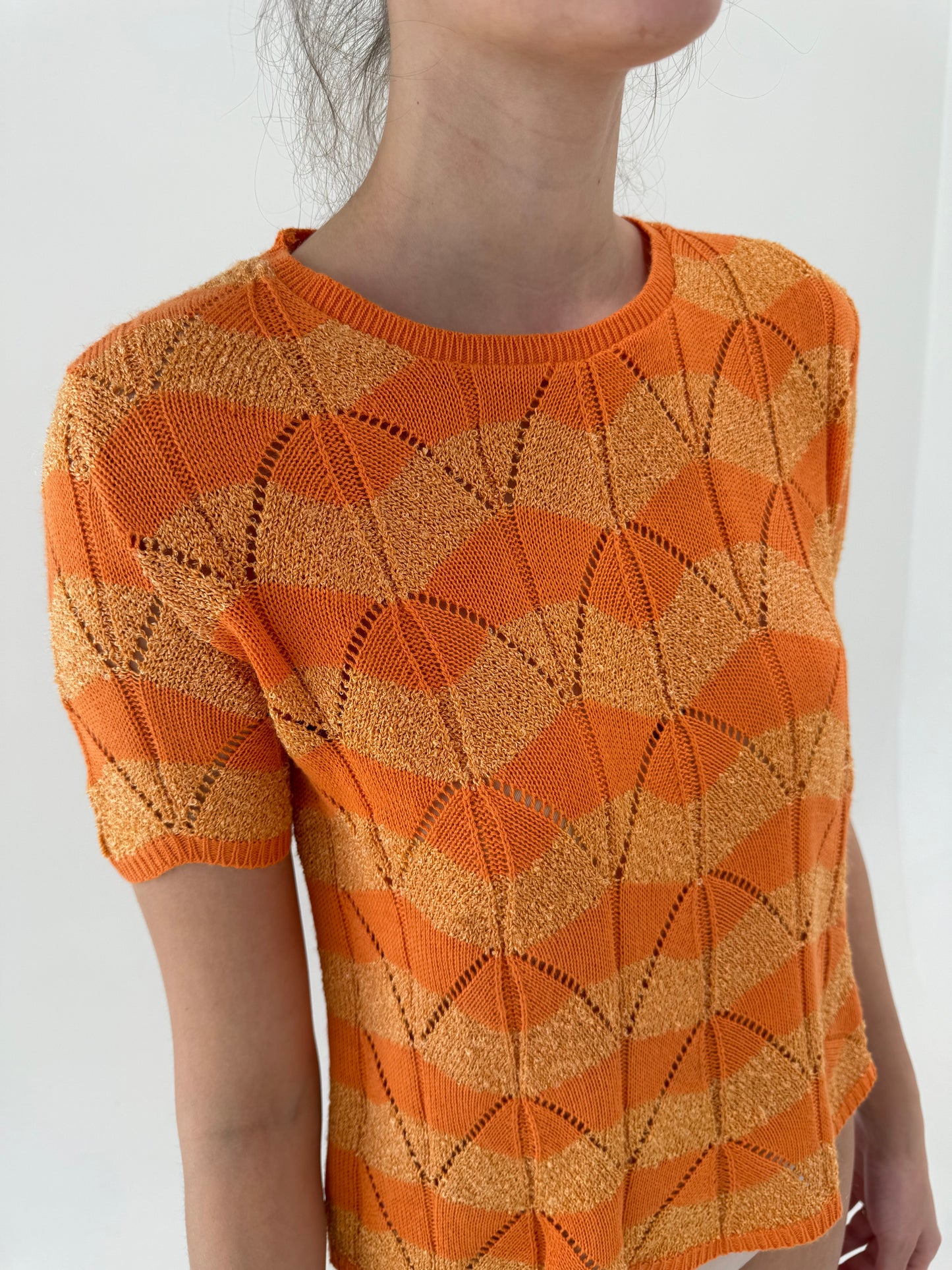 Top vintage din jerse dantelat italian foarte elastic