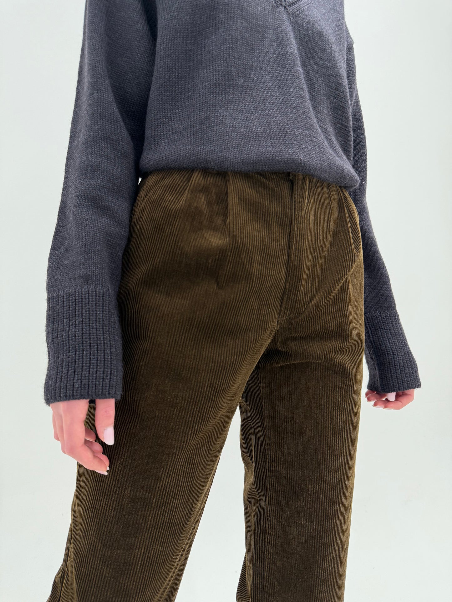 Corduroys tall chocolate brown vinatge cu pense