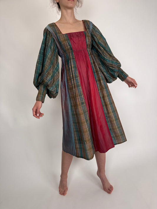 Rochie vintage din mătase naturală inspirată de perioada regency