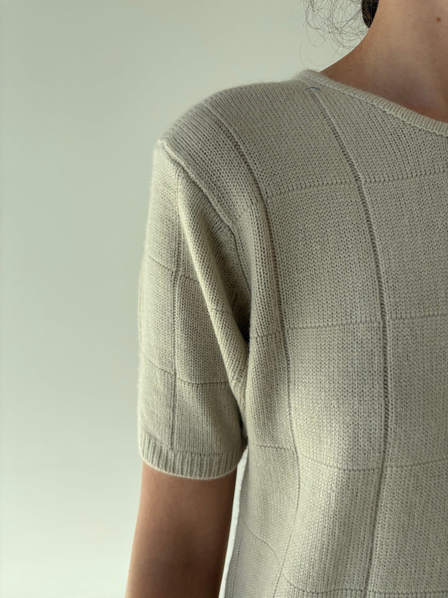 Set light nude italian excepțional din mix de lana extrafina multiply