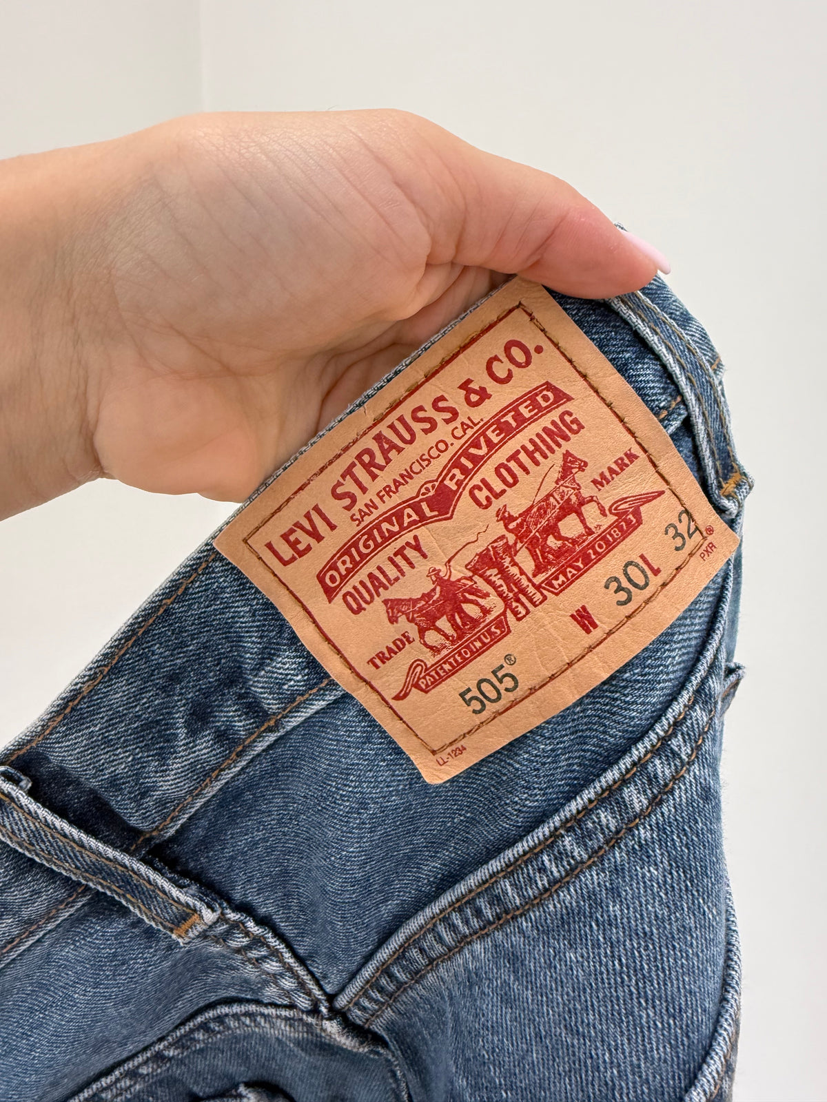 Jeans Levi’s 505 regular for straight leg classic wash