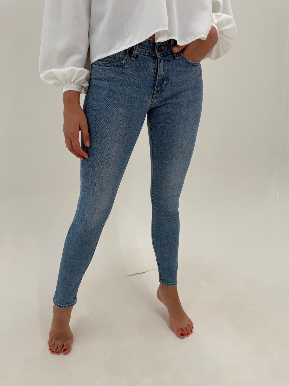 Jeans Levi’s 711 ultra modelator classic wash