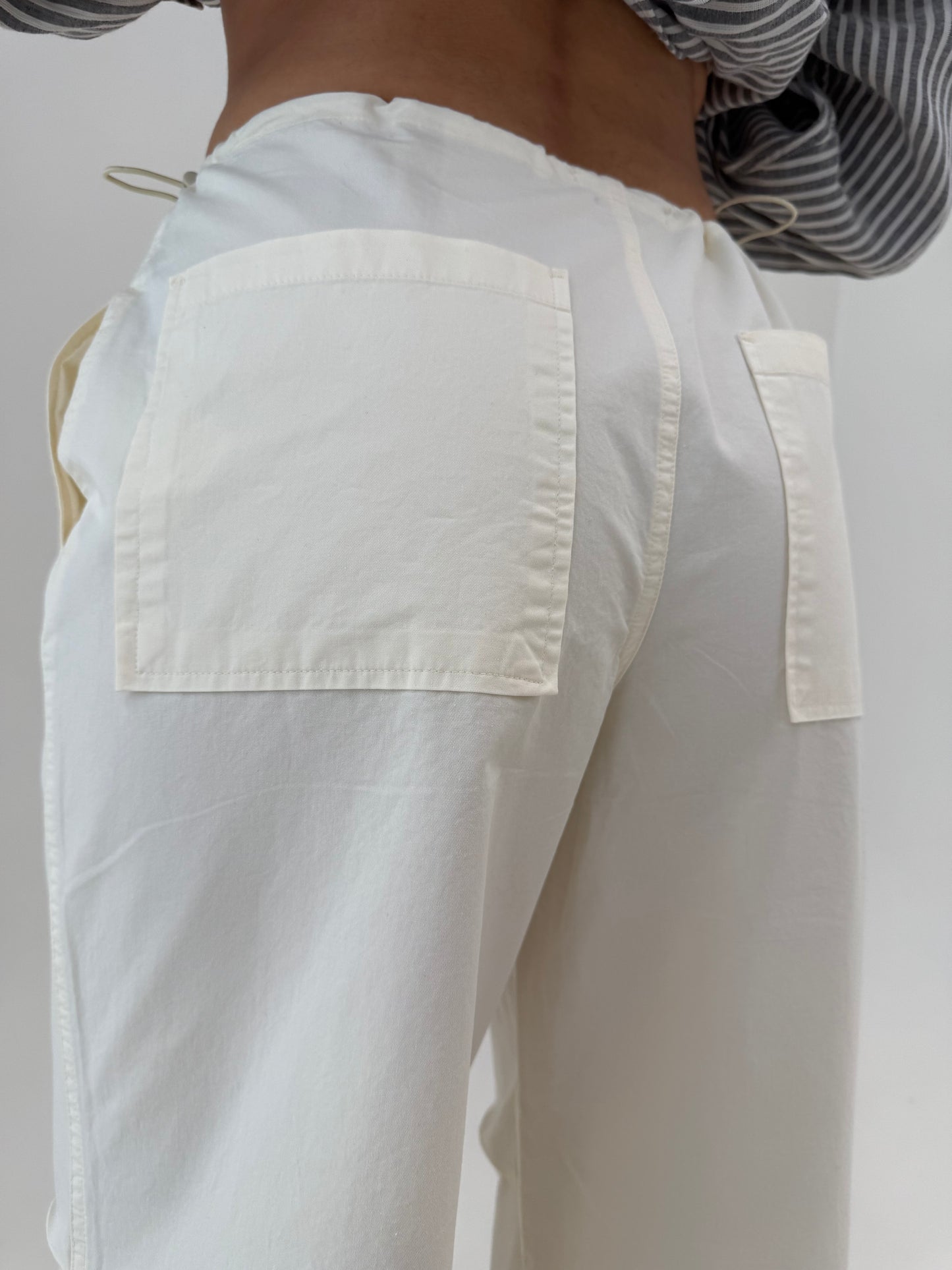 Pantaloni cu tiv baloon și influențe casual din bumbac excepțional cu talie reglabilă