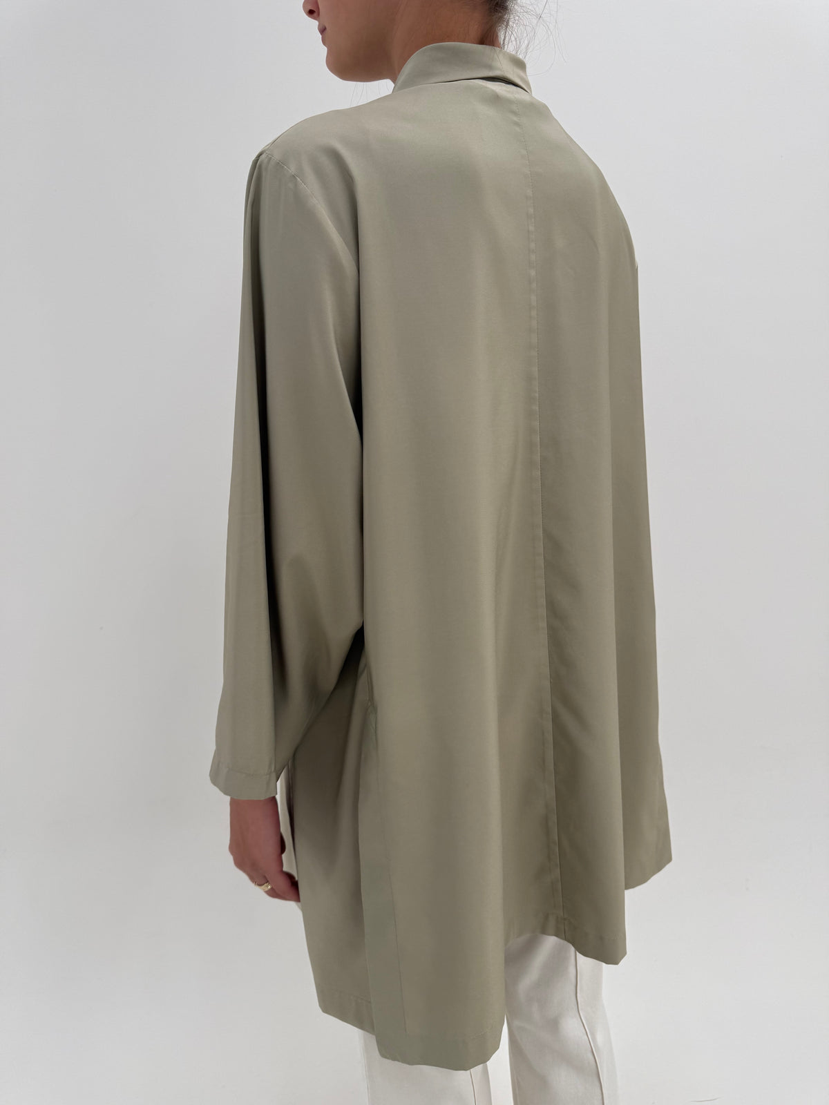 Trench Max Mara clasic din material excepțional Sage green