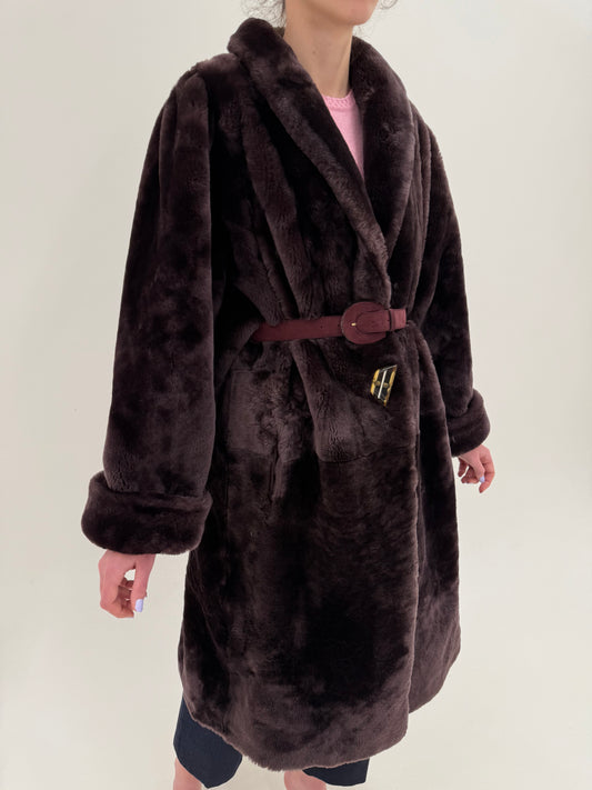 Blană naturală mouton premium dark aubergine super călduroasă