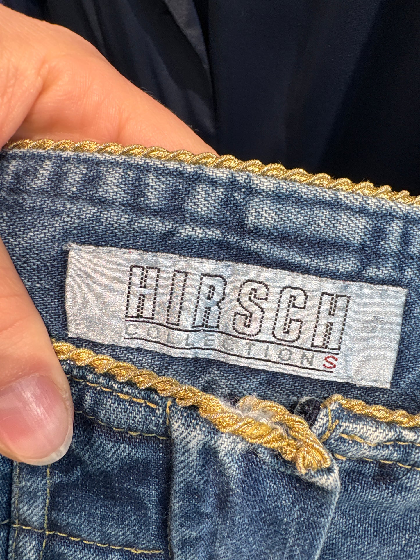 Fustă vintage creion din jeans cu feronerie aurie și inserție aurie la talie