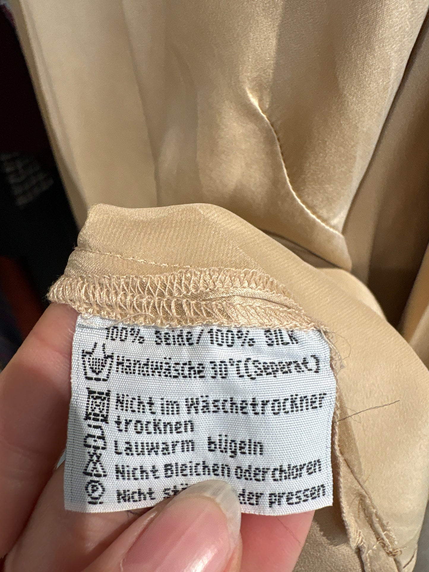 Cămașa din mătase naturală light gold