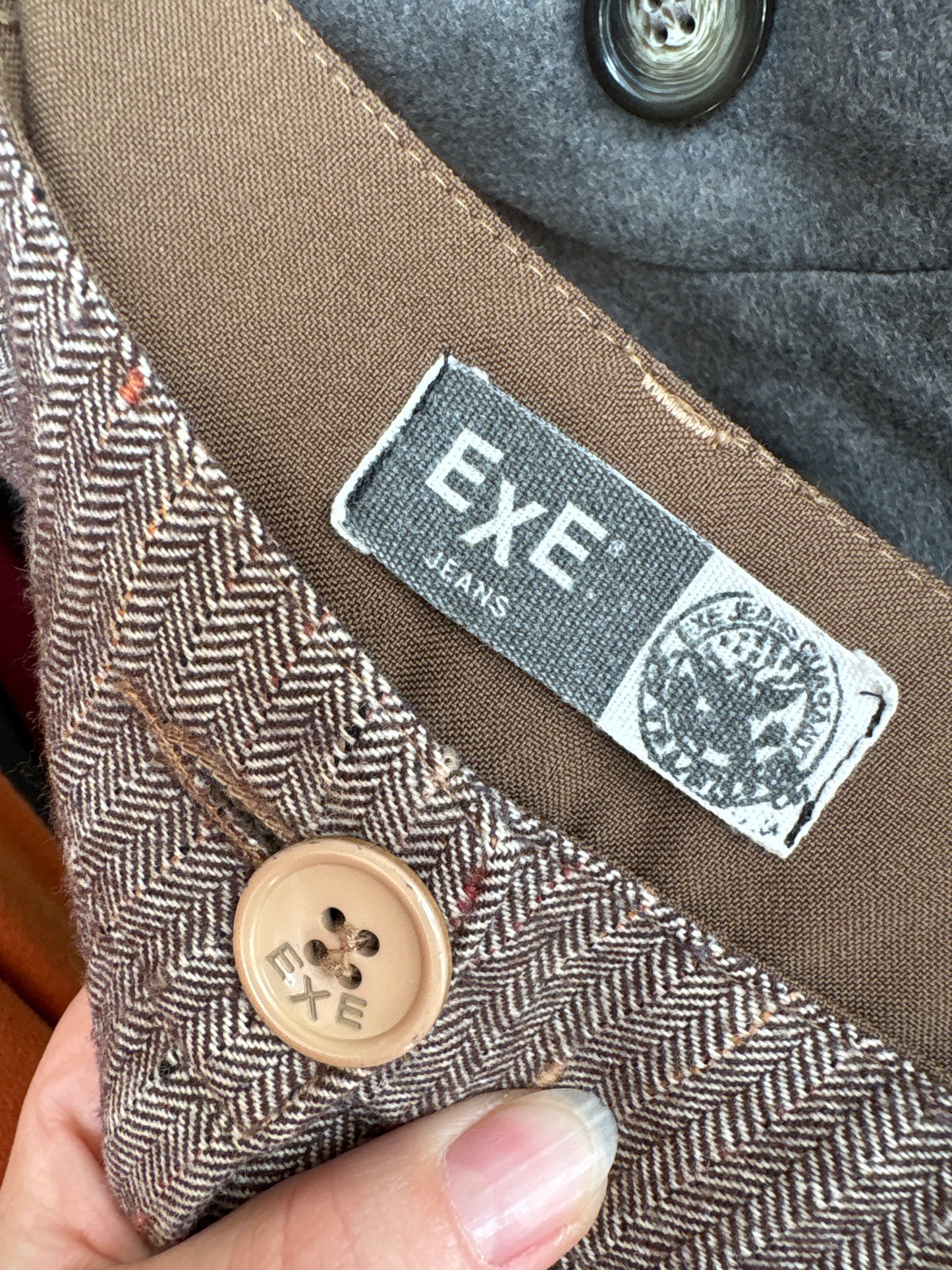 Pantaloni petite spre palazzo din lana extrafina chevron cu inserții colorate