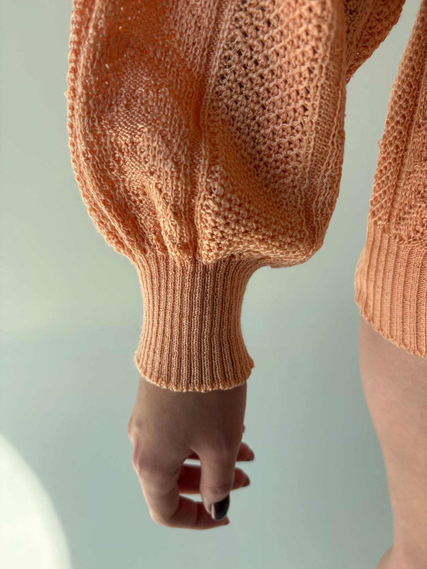 Bluză vintage din jerse salmon orange cu mâneci ample și manete înalte