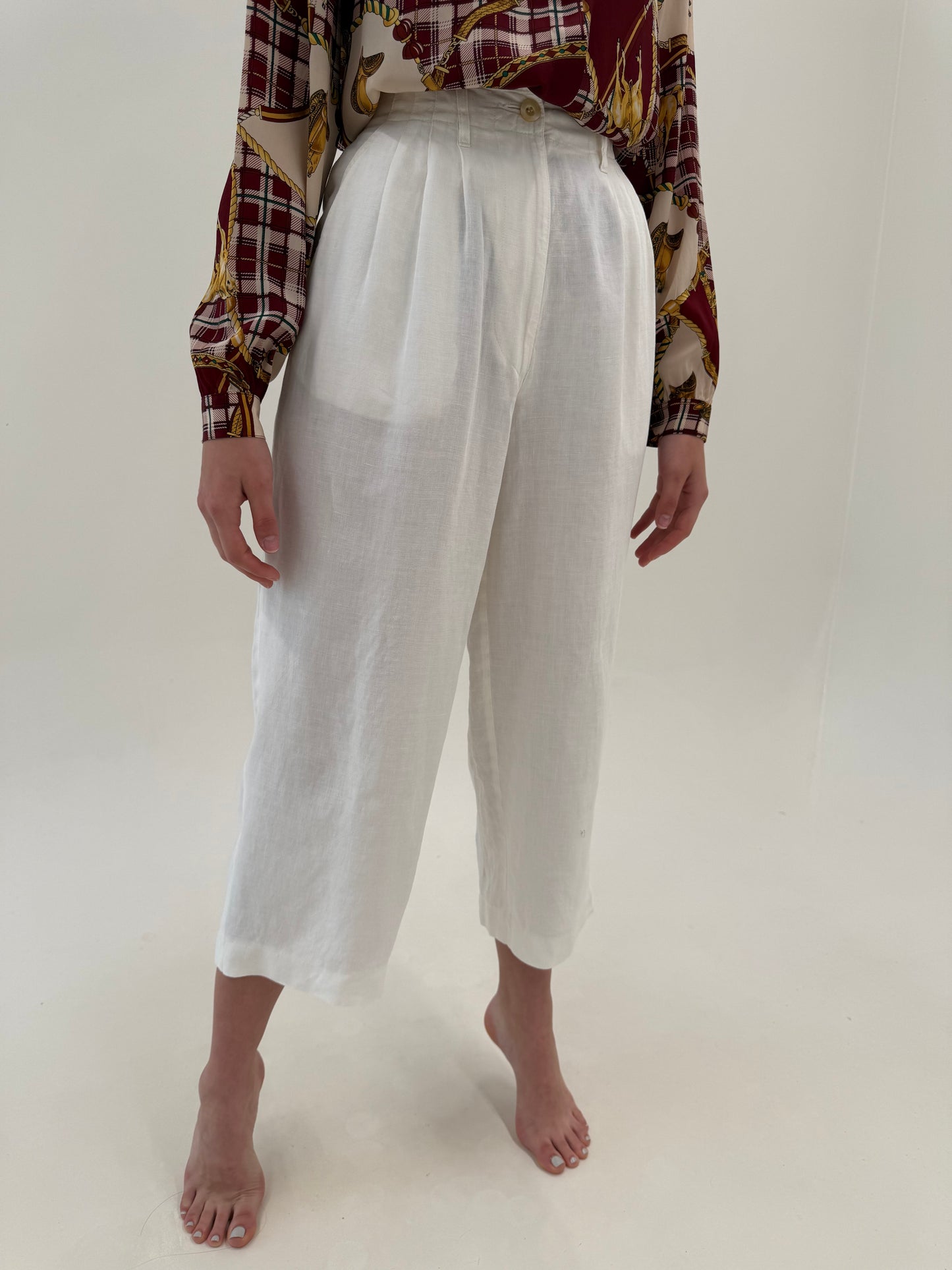 Pantaloni vintage din in premium cu pense adânci și talie extrem de înaltă