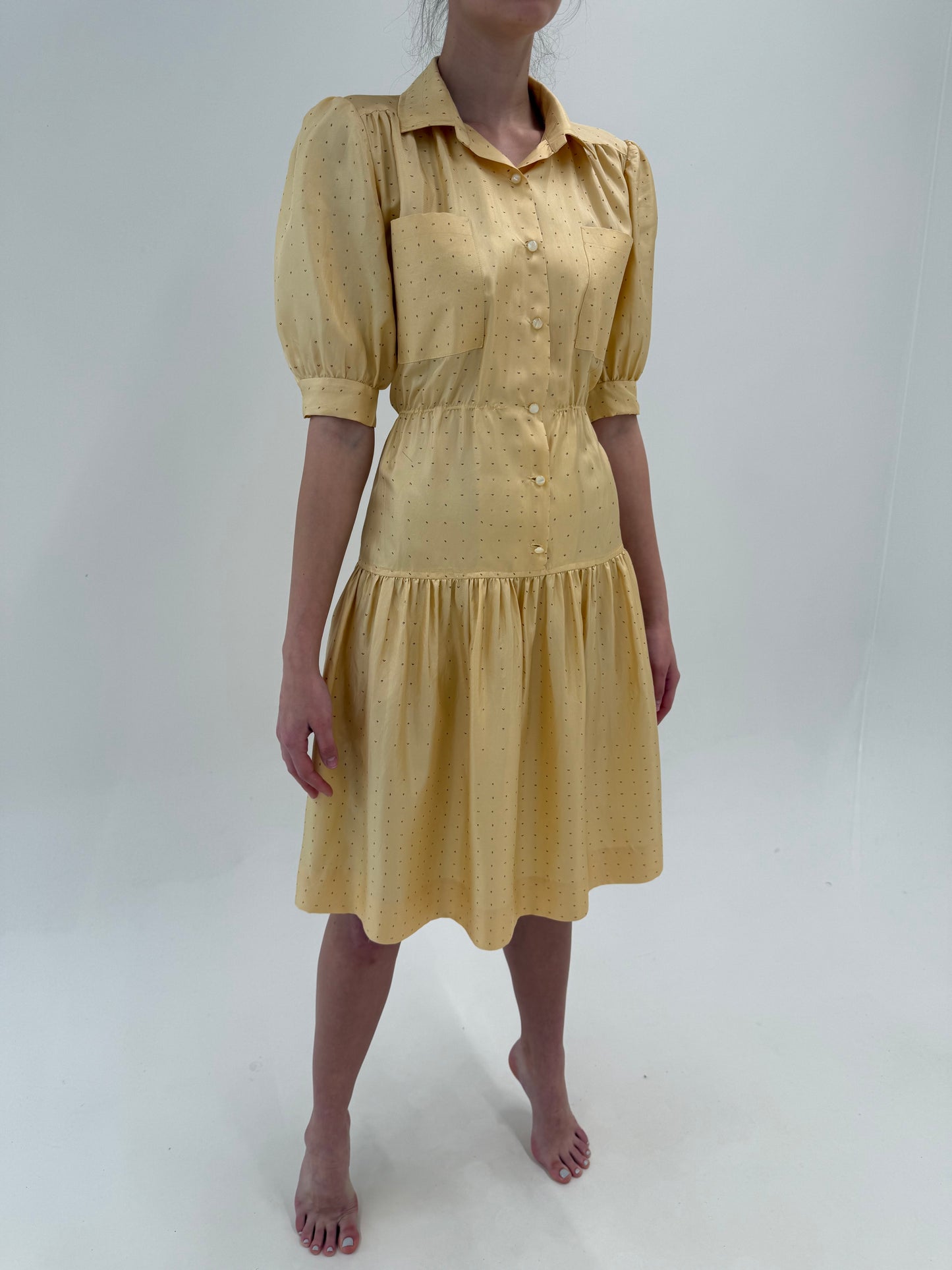 Rochie vintage cu buline din mătase naturală cu talie ultra înaltă elastică