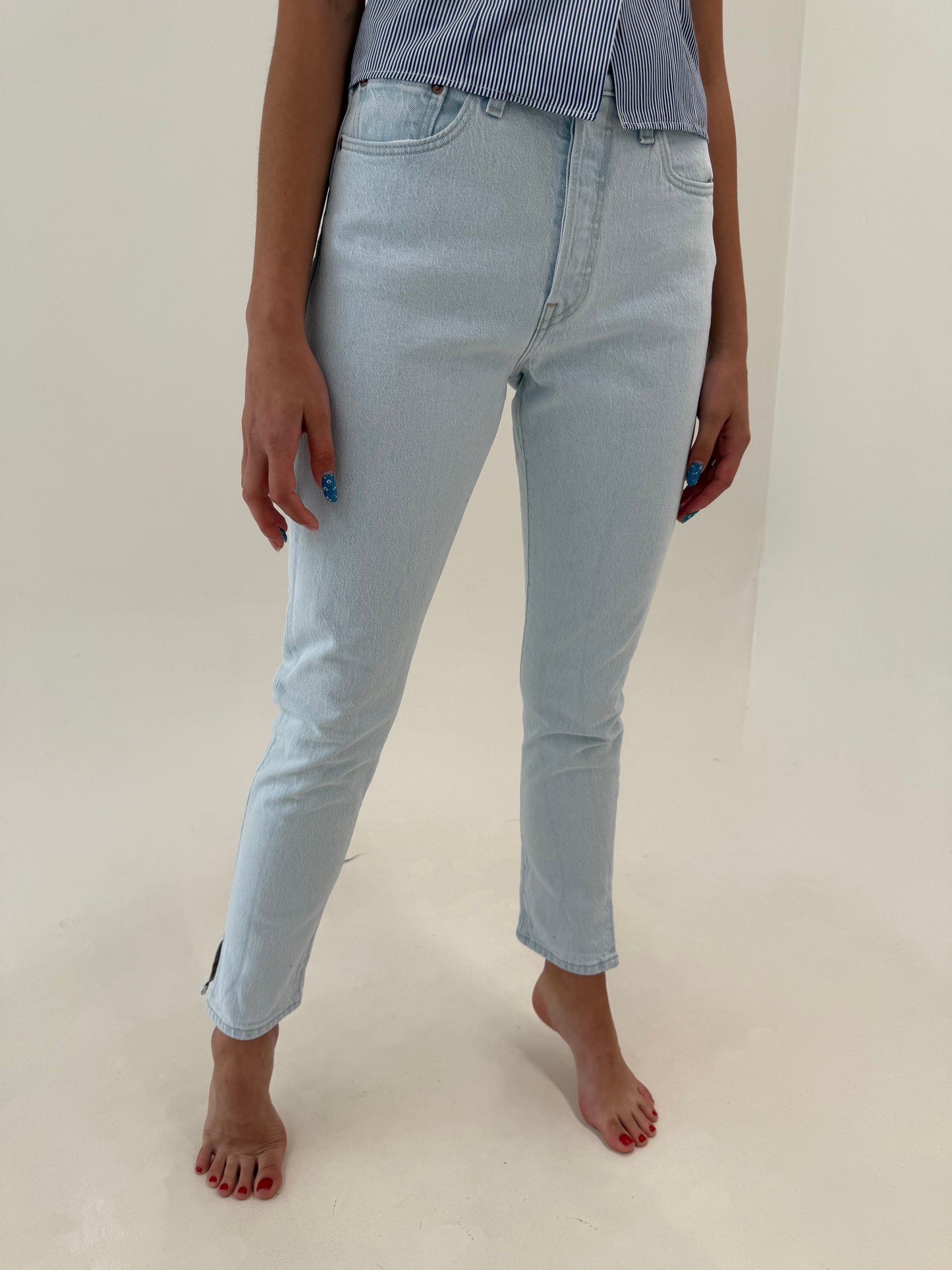 Jeans Levi’s 501 S premium light wash ultra modelatori cu talie înaltă