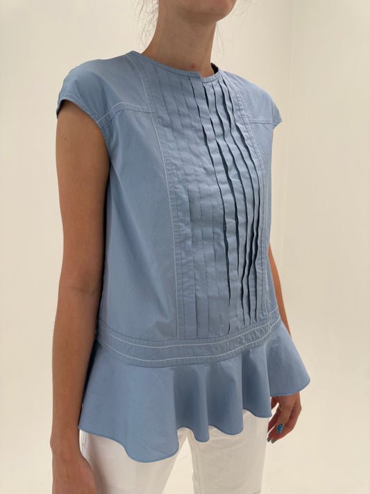 Top baby blue Max Mara în croi actual elaborat din poplin premium de bumbac
