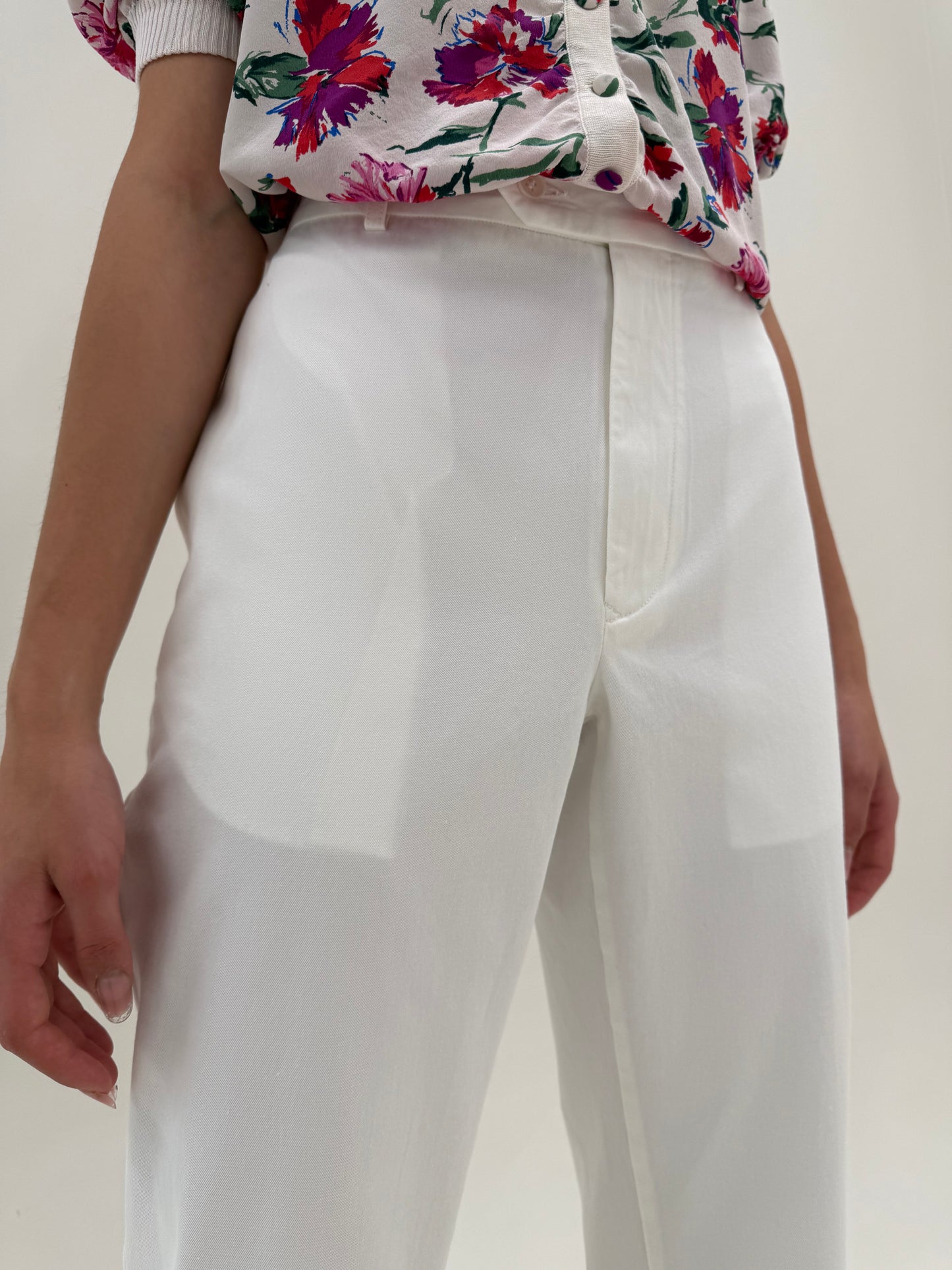 Pantaloni Burberry vintage tall din bumbac excepțional în croi clasic