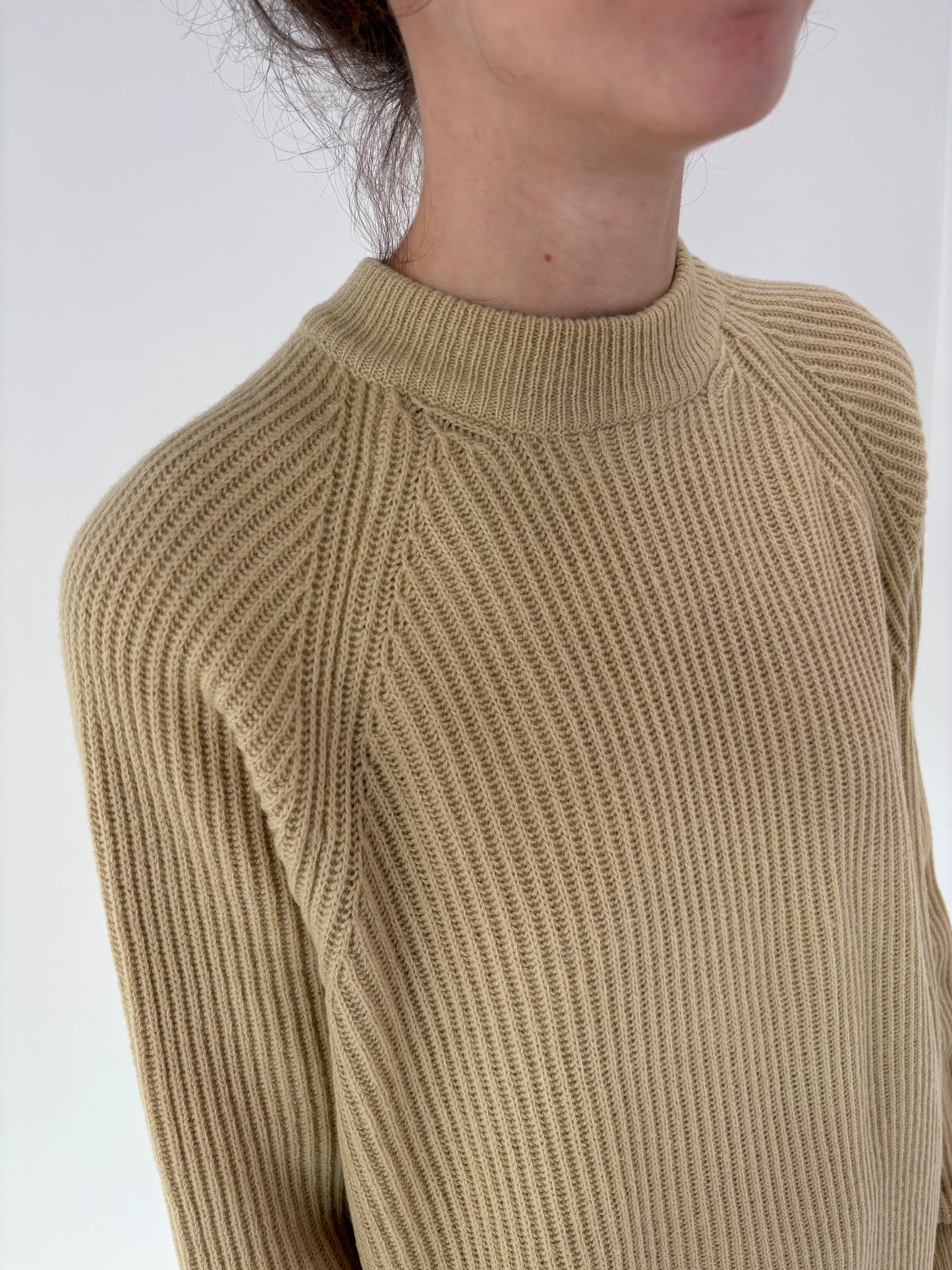 Pulover gros Stefanel sand nude din lana merino excepțională ribbed