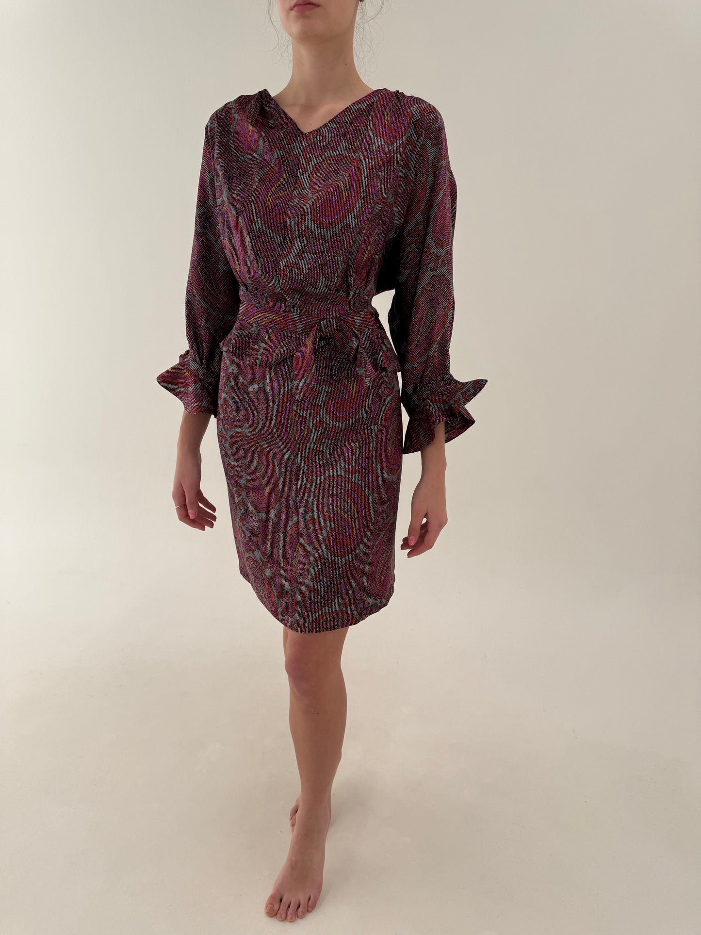 Set ultra feminin superb din mătase naturală cu print paisley